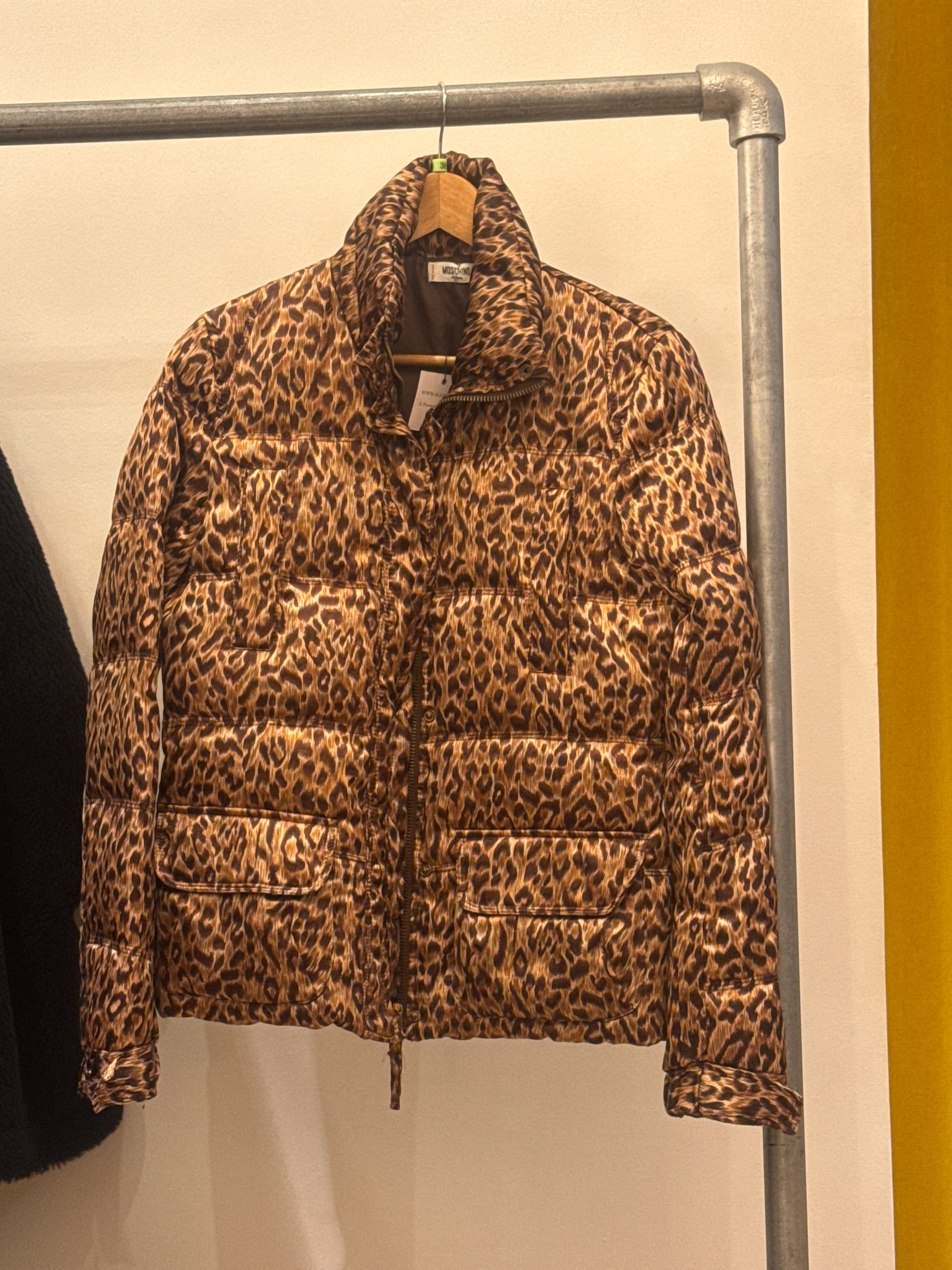 Luxury Promise Moschino leopard coat