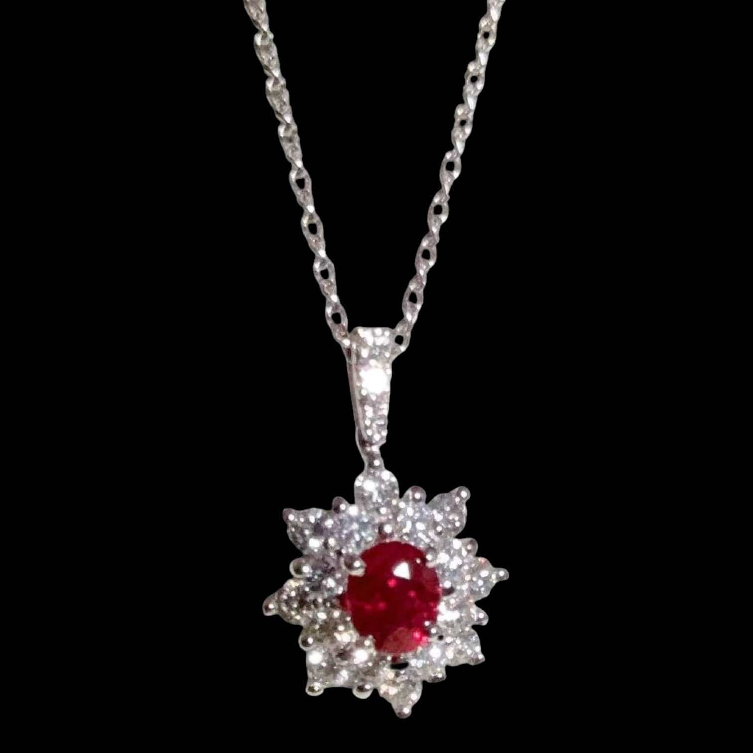 Luxury Promise 1.01ct Burma (Myanmar) Natural Pigeon Blood Ruby & 0.93ct Diamond Necklace set in Platinum