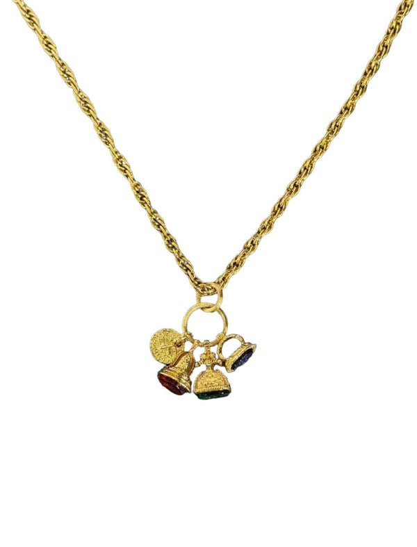 Luxury Promise Chanel Gold Gripoix Vintage Necklace