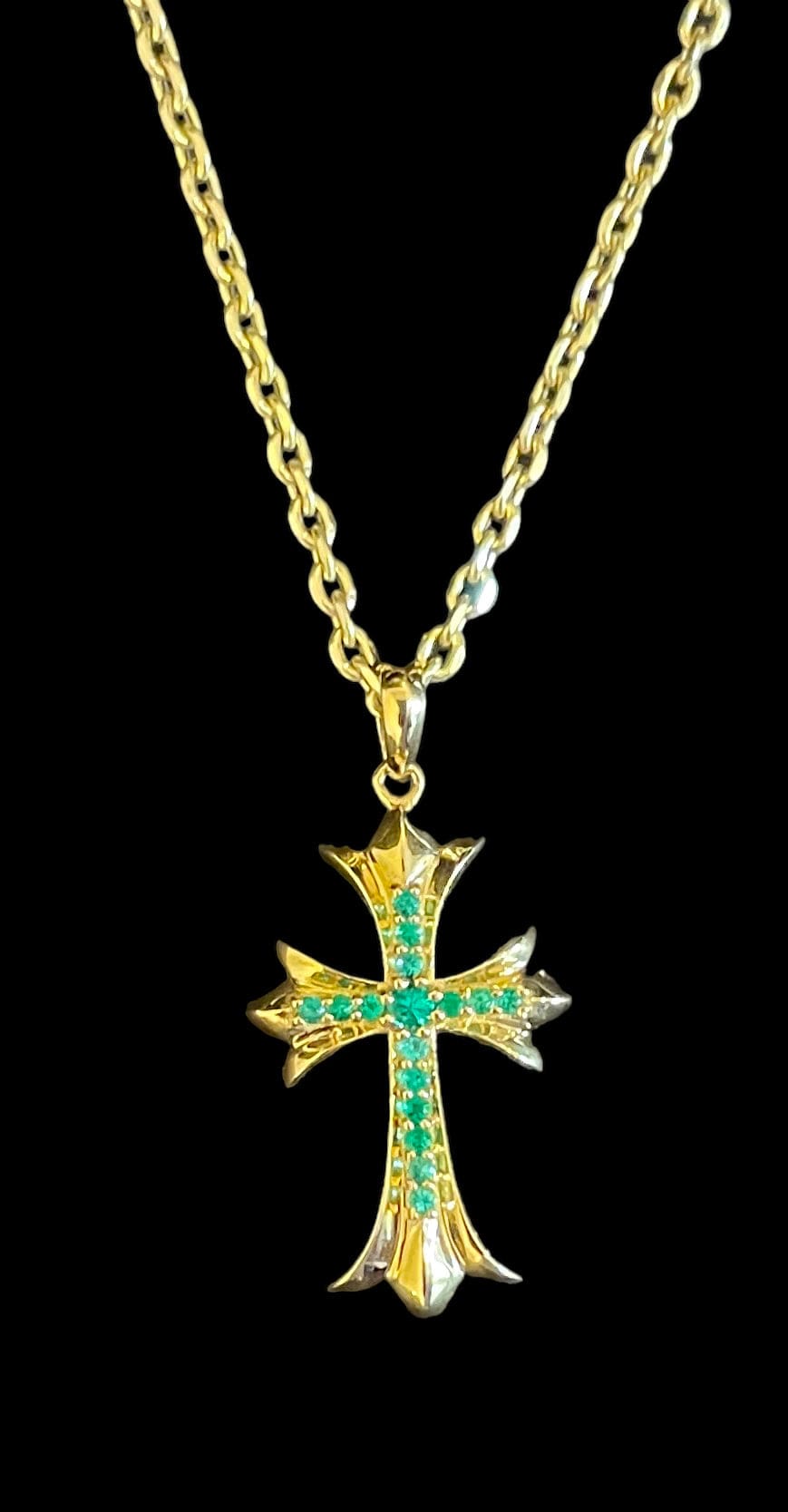 Luxury Promise Emerald and Gold Cross Pendant Necklace