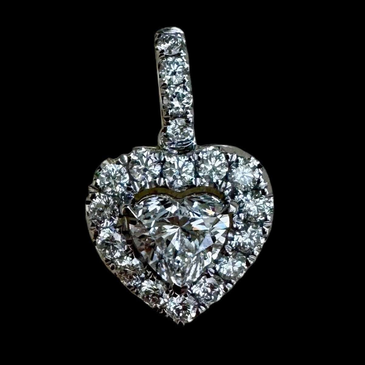 Luxury Promise GIA Certified Heart Shaped Diamond Pendant Necklace