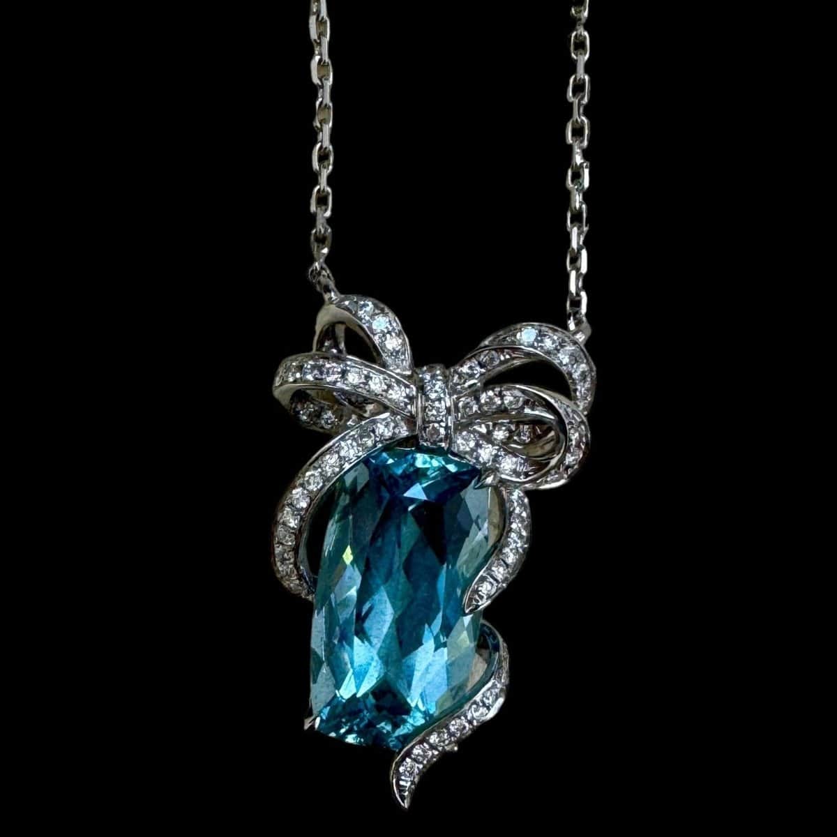 "Santa Maria" Aquamarine & Diamond Pendant Necklace in 18K White Gold