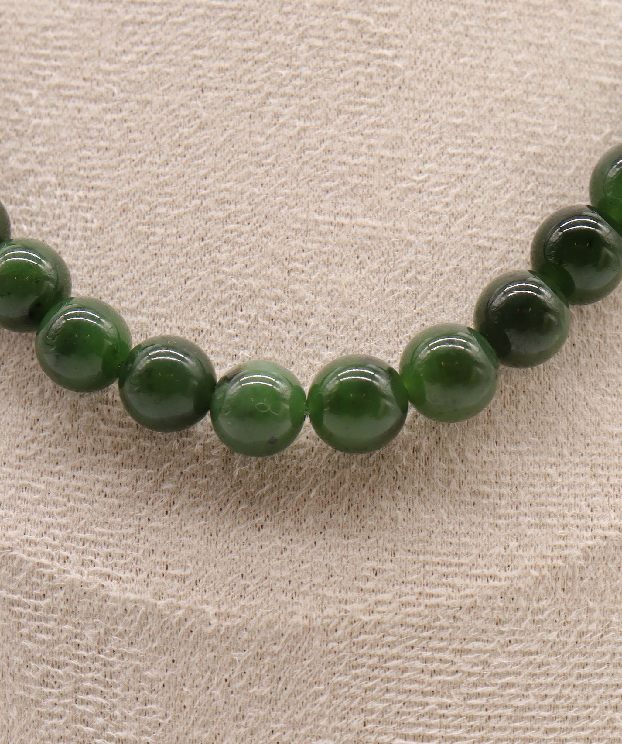 Luxury Promise 240ct Natural Siberian Green Jade Necklace D8mm-9.4mm DXBCS2225