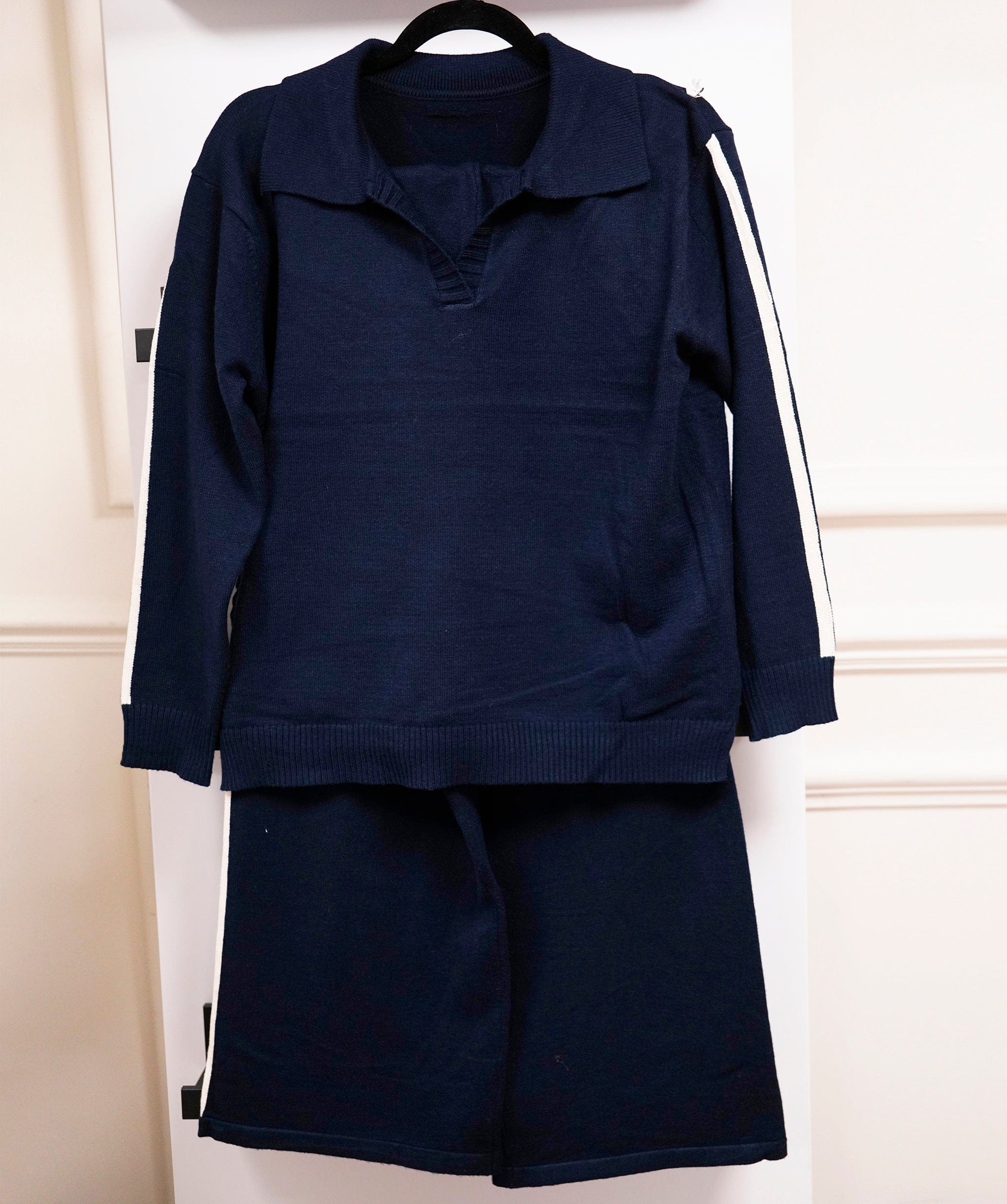 Luxury Promise Navy Blue Side Striped loungeset m/l AKC0051