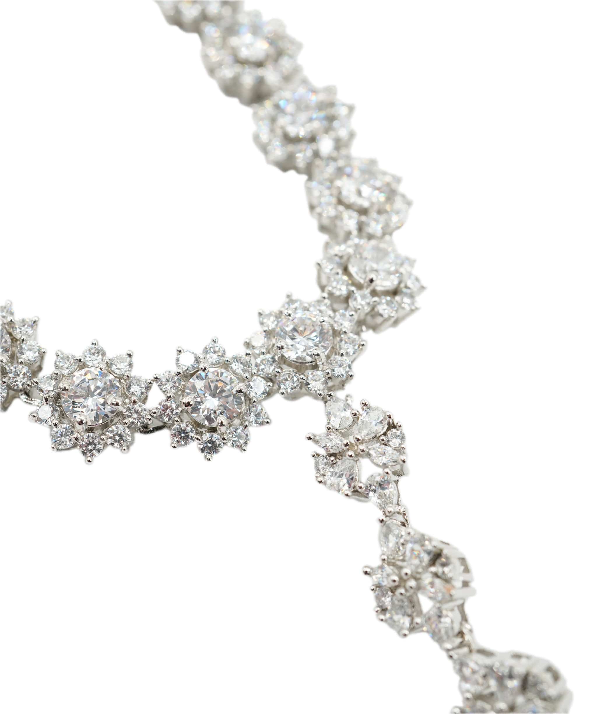 Luxury Promise Pari - CZ Hand piece AKL0144