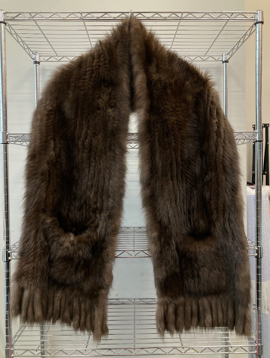 Luxury Promise Russian Sable Gray Yarn Shawl 9926041400030