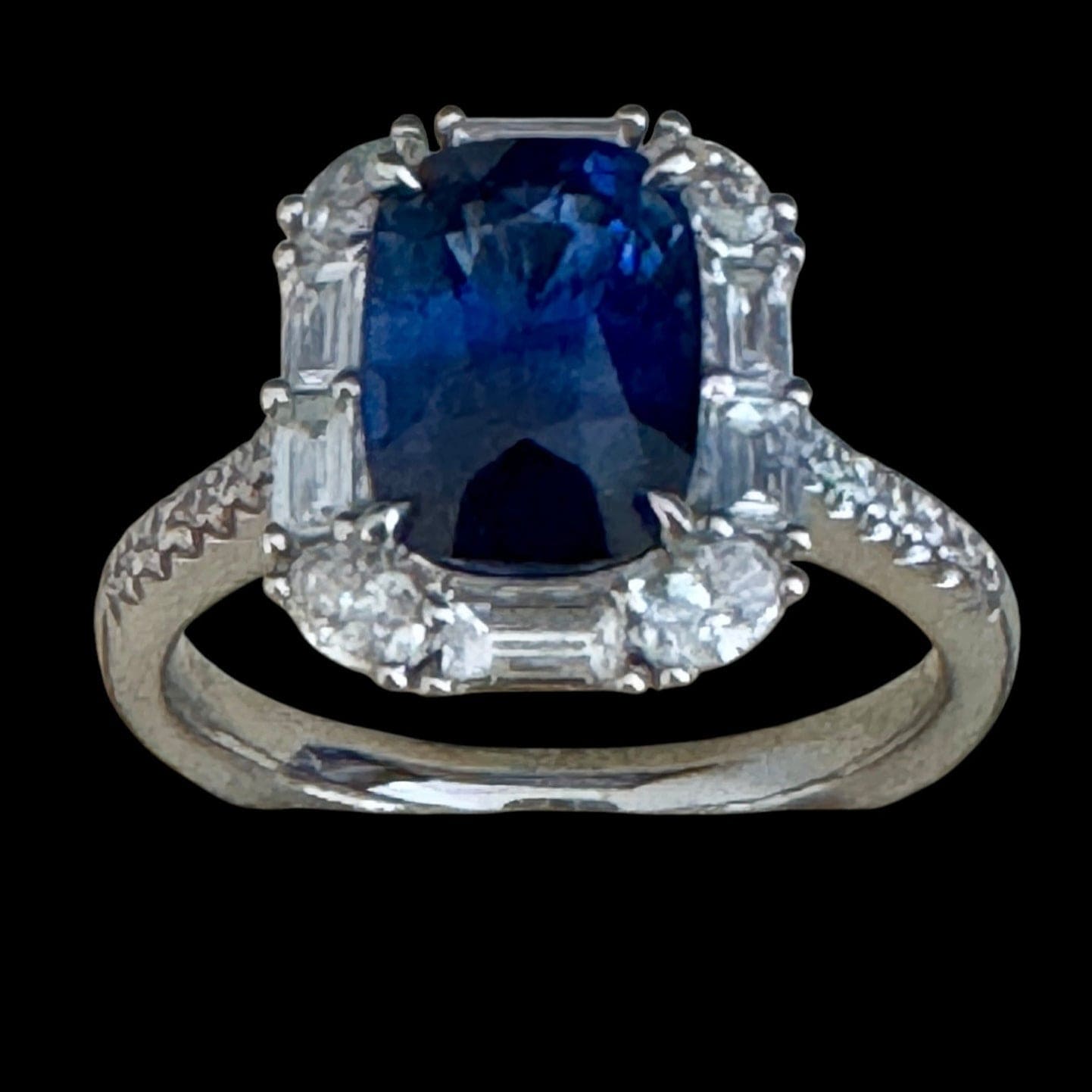 Luxury Promise 3.25ct "Royal Blue" Natural Sapphire & 0.62ct Diamond Ring