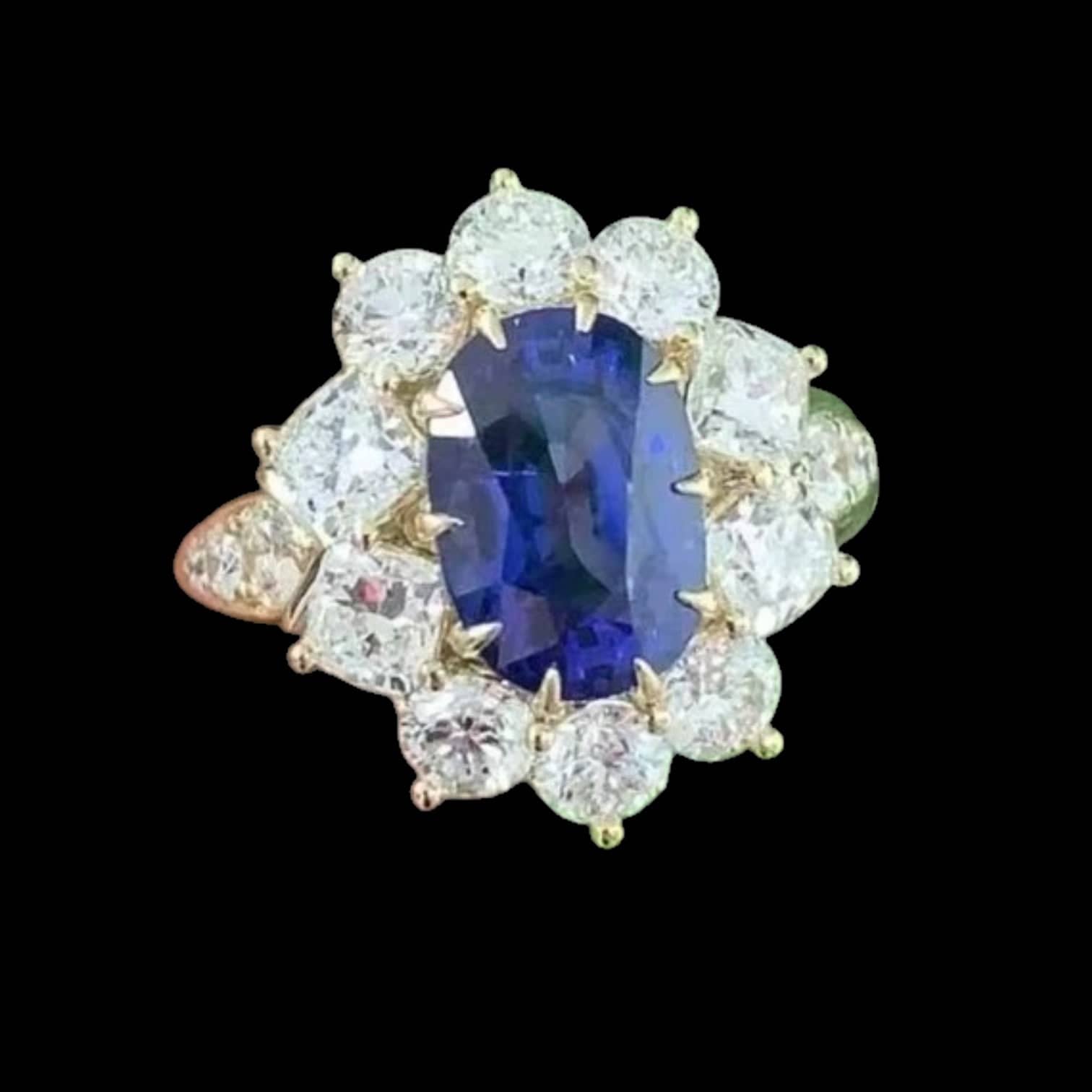 Luxury Promise 4.20ct Sri Lanka "Royal Blue" Natural Blue Sapphire with 0.32ct White Diamond Ring set in 18K Gold
