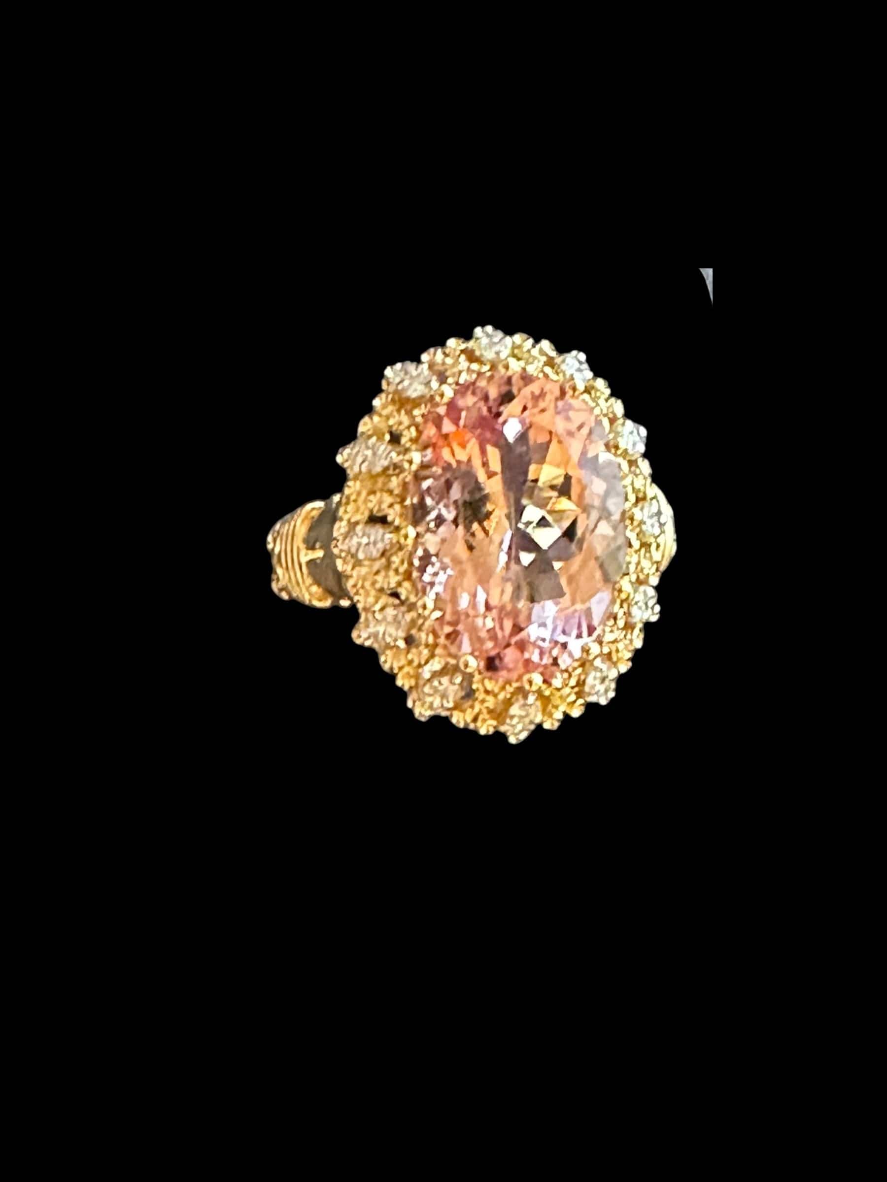 Luxury Promise 5.98ct Natural Exceptional Cherry Blossom Colour Morganite & 0.455ct Diamond Ring set in 18K Gold