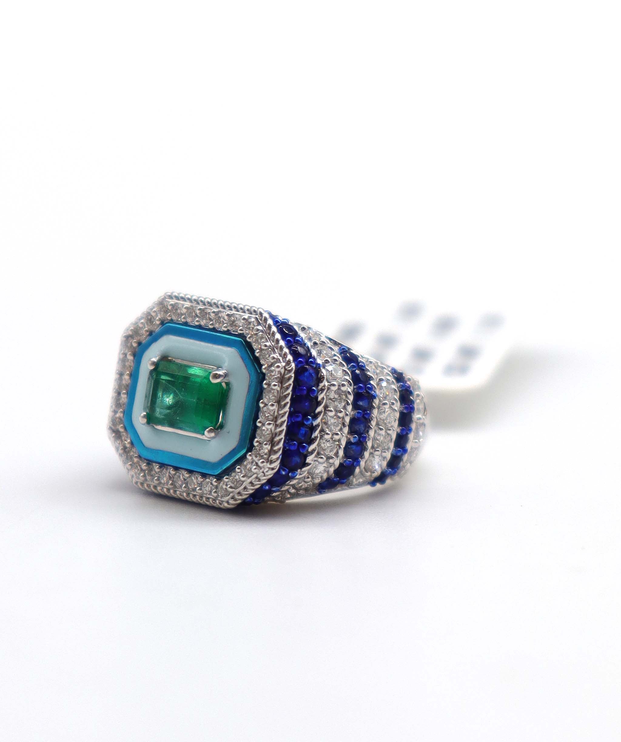 Luxury Promise "RING  GOLD WT 4.888 DIA WT  0.620 CS WT  1.190   GEM WT 5.250 SIZE EU-43 R-Y68G