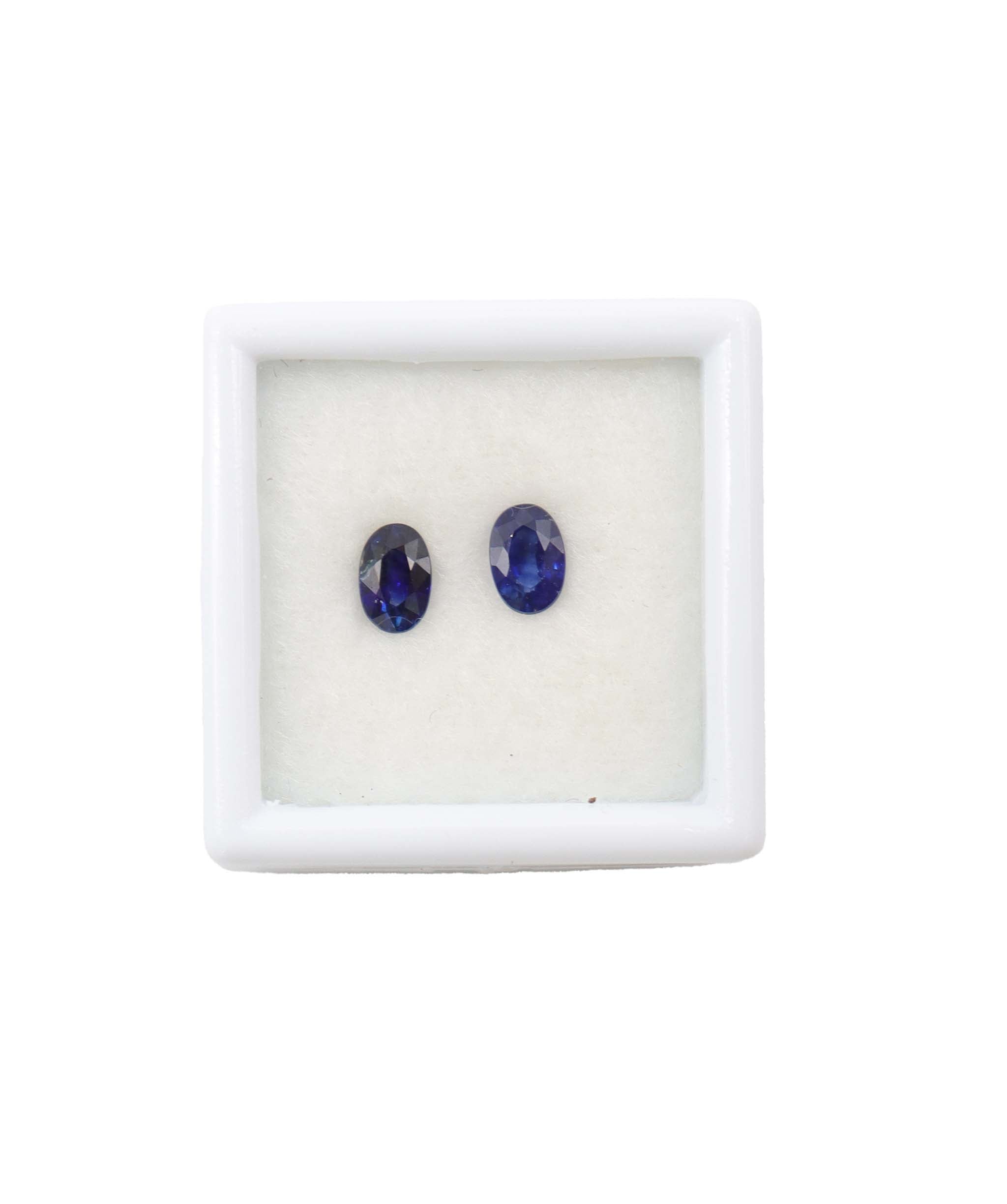 Luxury Promise ROYAL BLUE SAPPHIRE NATURAL 0.93 MS 18711.14 MS 18711.14