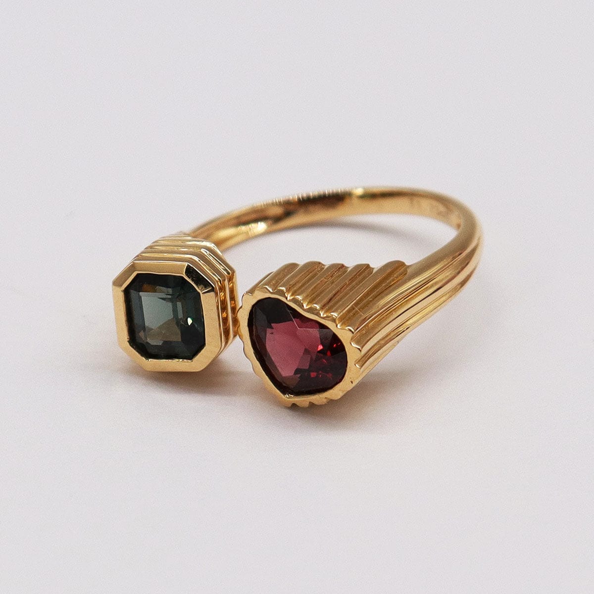 Luxury Promise Sandy's red heart spinel / grey spinel ring AVCHK298