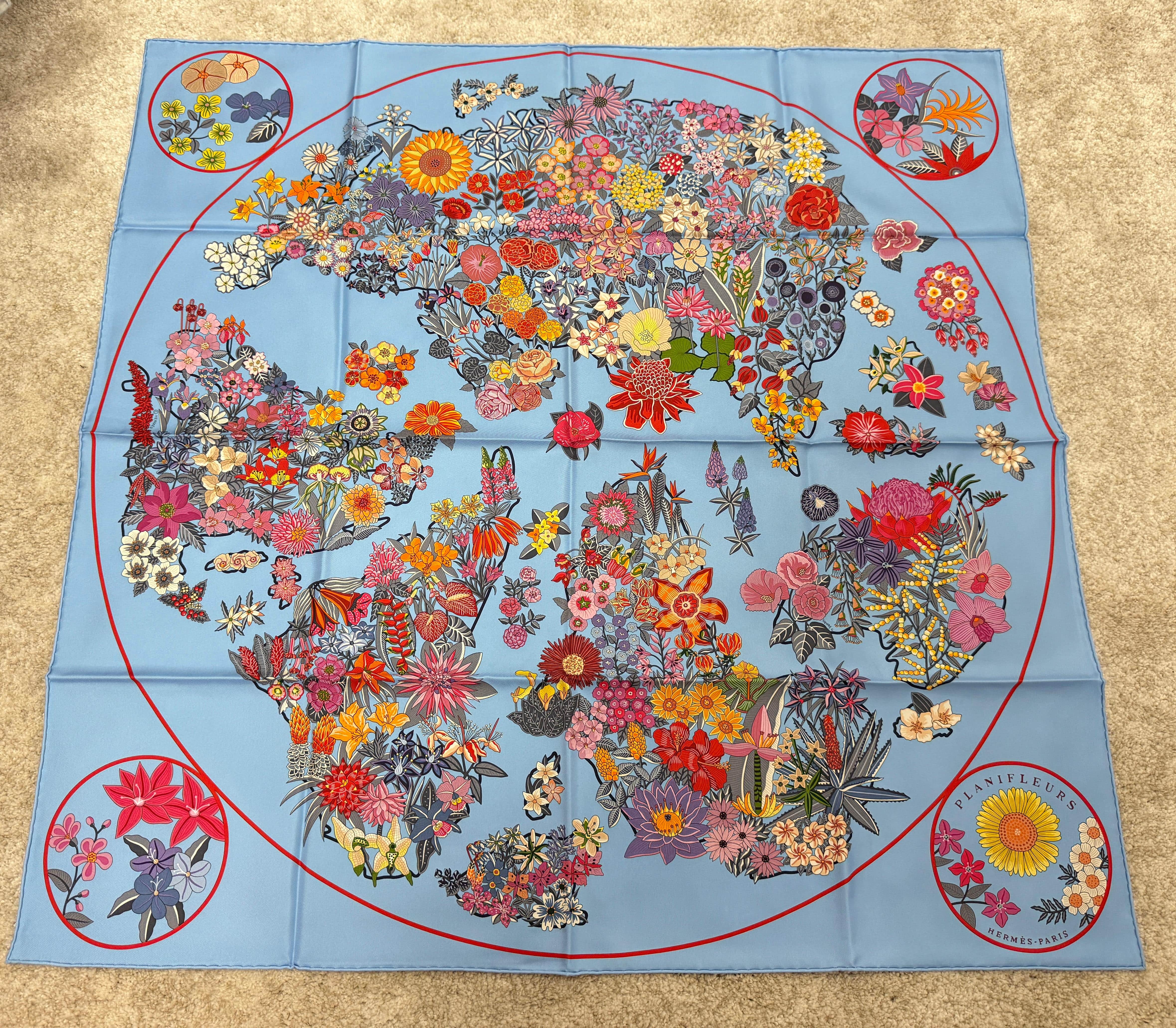 LUXURY PROMISE *HK LOCATED*HERMÈS PLANIFLEURS SILK SCARF 90 Bleu Ciel/ Rose/ Rouge
