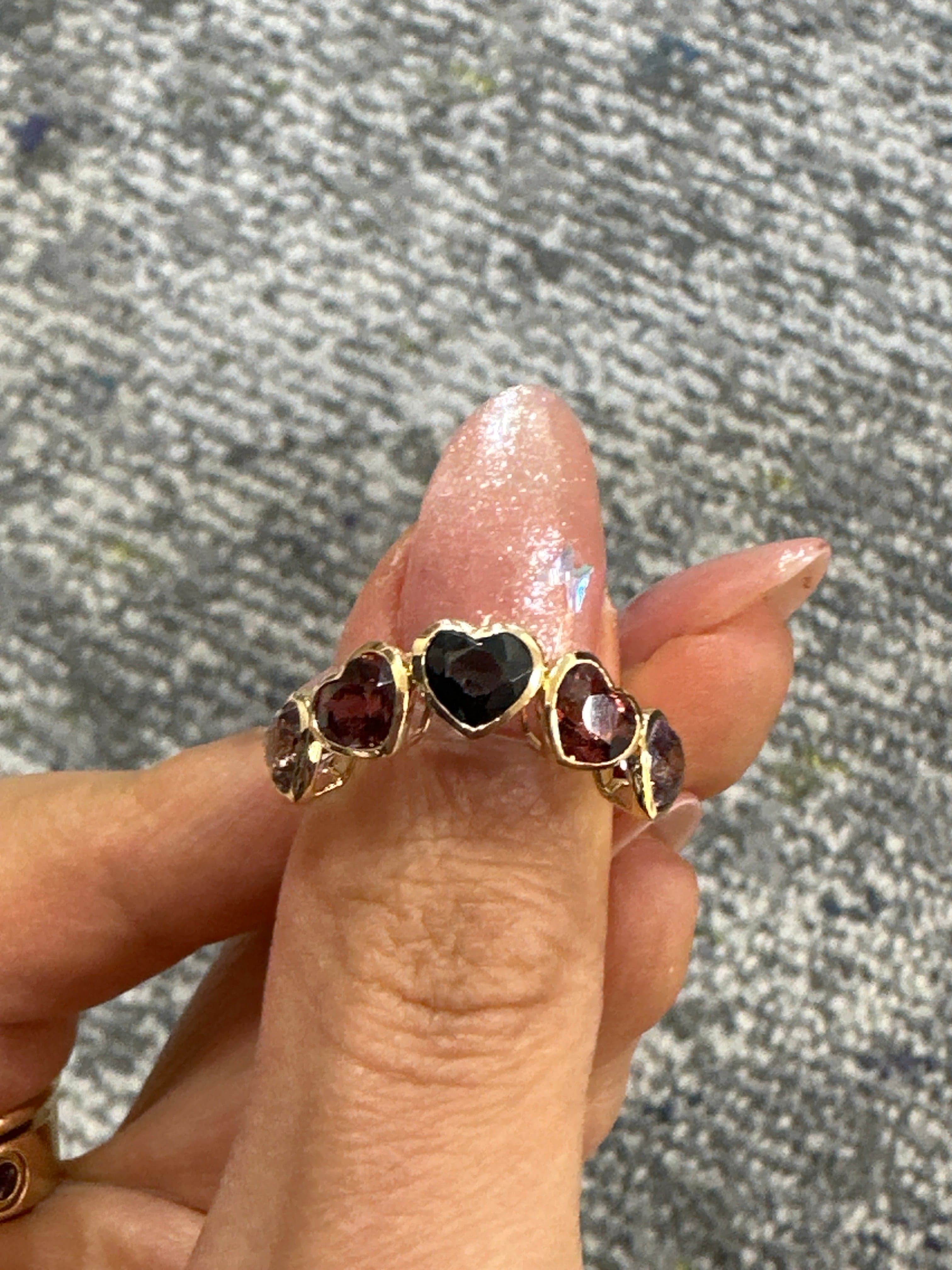 Luxury Promise SENS 5 HEART RING YG AVCHK384