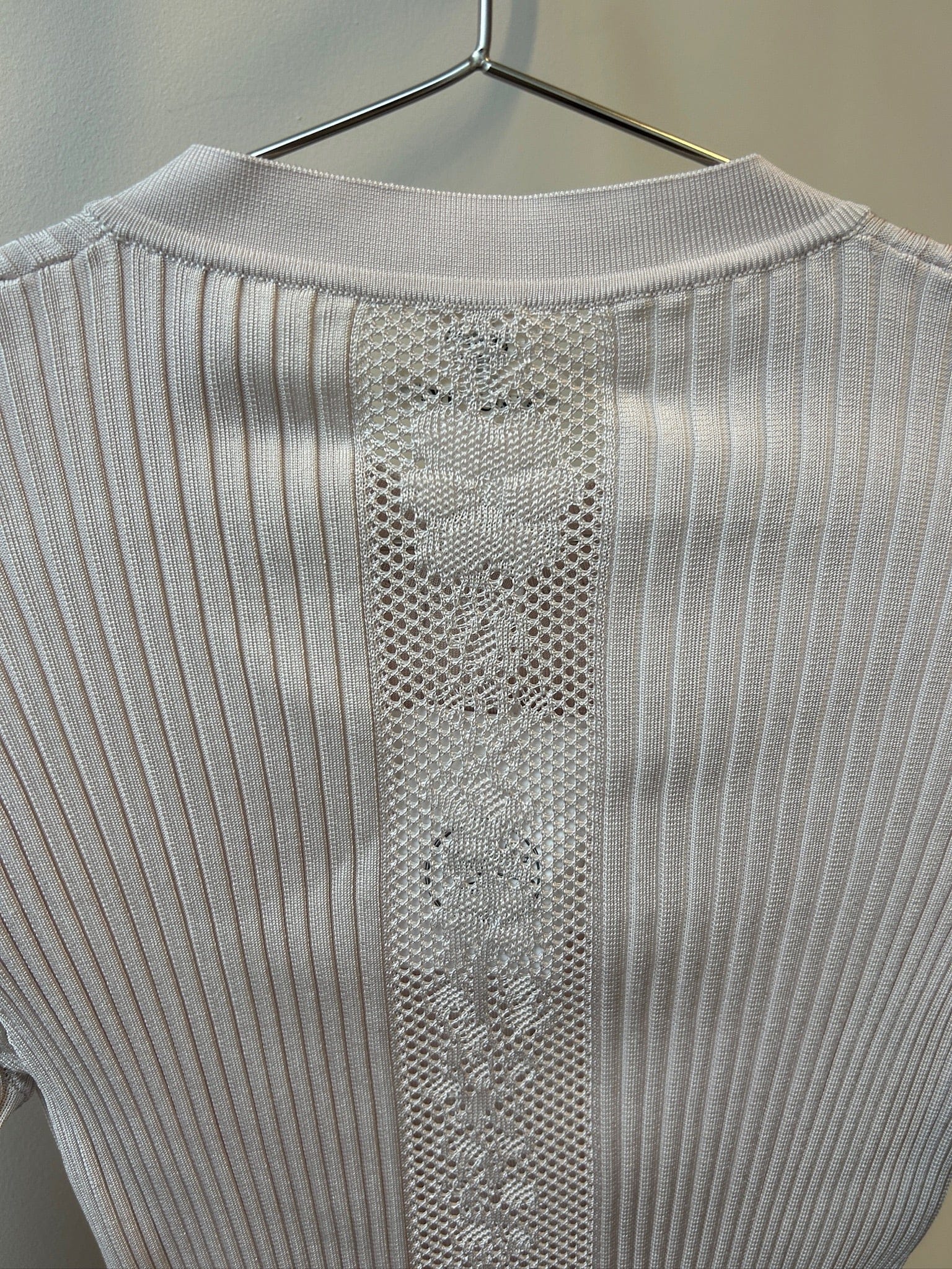 Luxury Promise Size 38 - Hermès Pink Ribbed Knit Long Sleeve Crewneck Cardigan