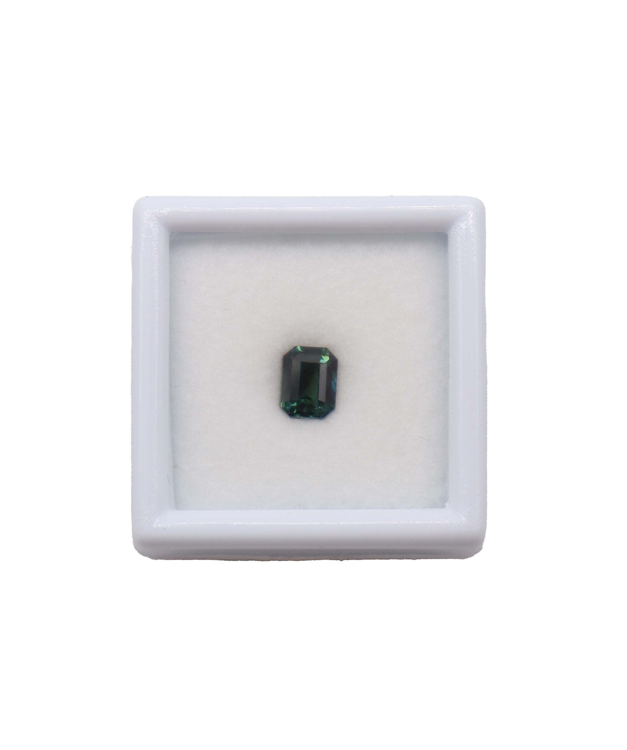 Luxury Promise TEAL SAPPHIRE NATURAL UNHEATED 0.77 MS 18733/35 MS 18733/35