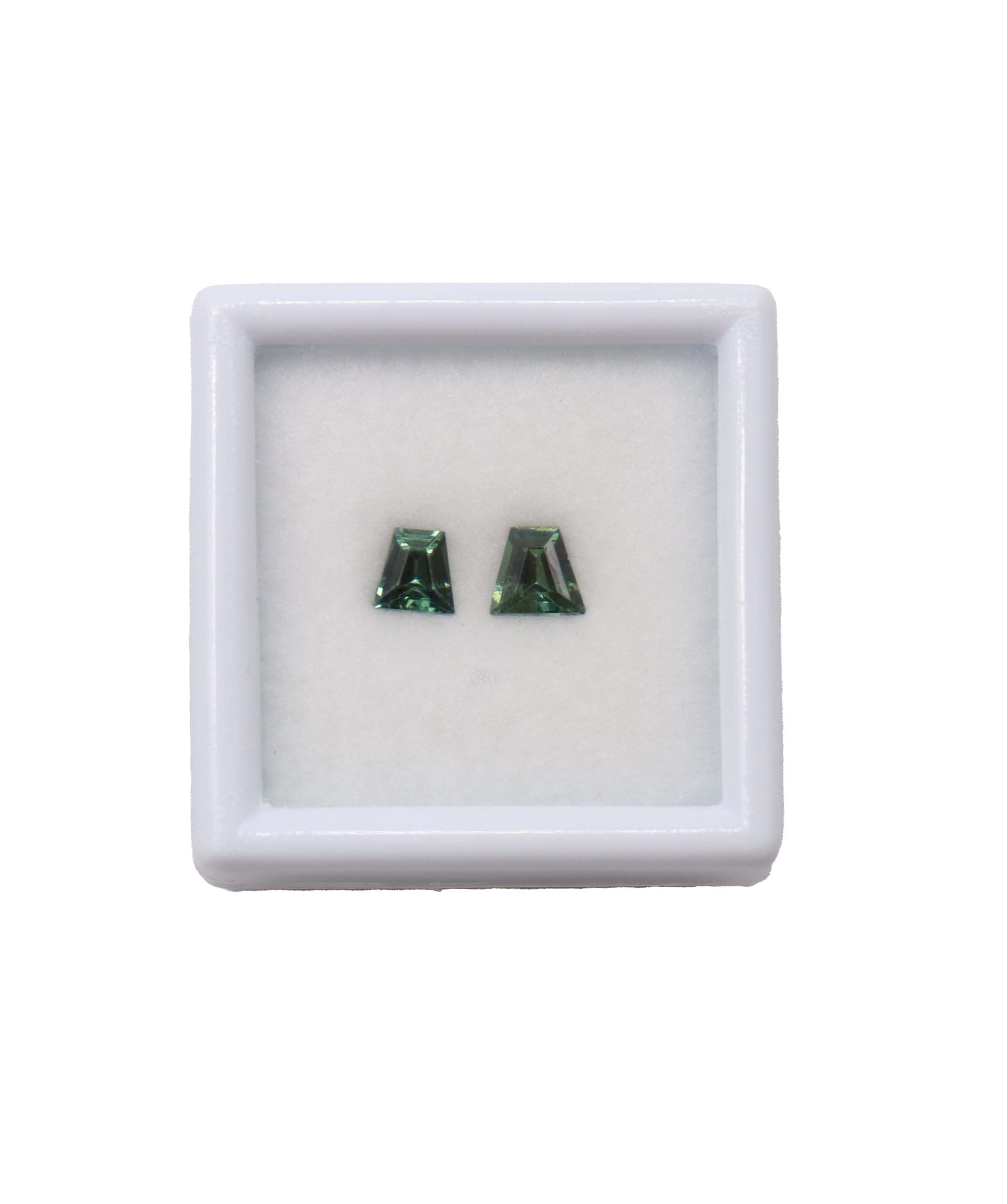 Luxury Promise TEAL SAPPHIRE ( PAIR ) NATURAL UNHEATED 0.66 MS 18733/12 MS 18733/12