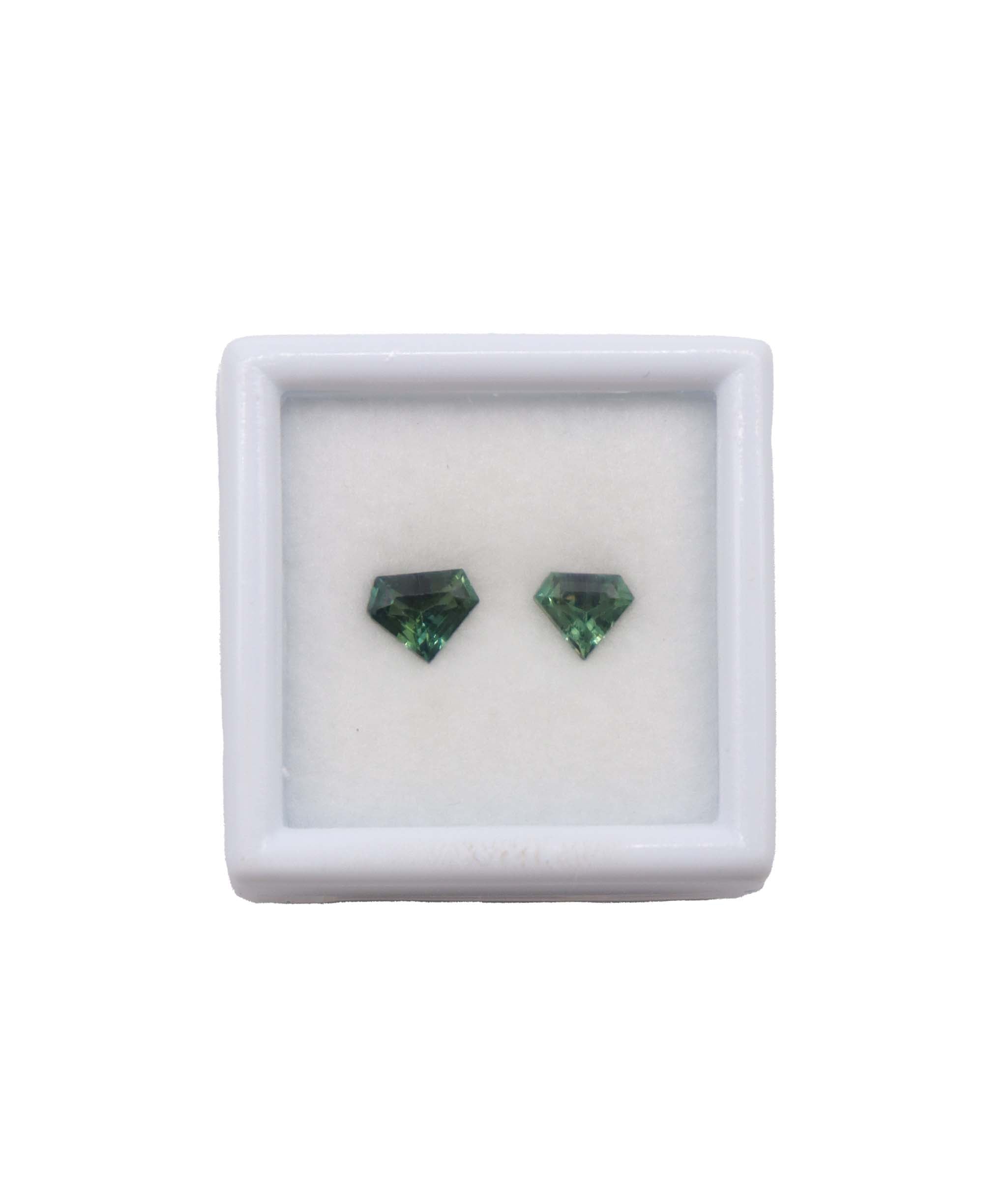 Luxury Promise TEAL SAPPHIRE ( PAIR ) NATURAL UNHEATED 0.87 MS 18733/11 MS 18733/11