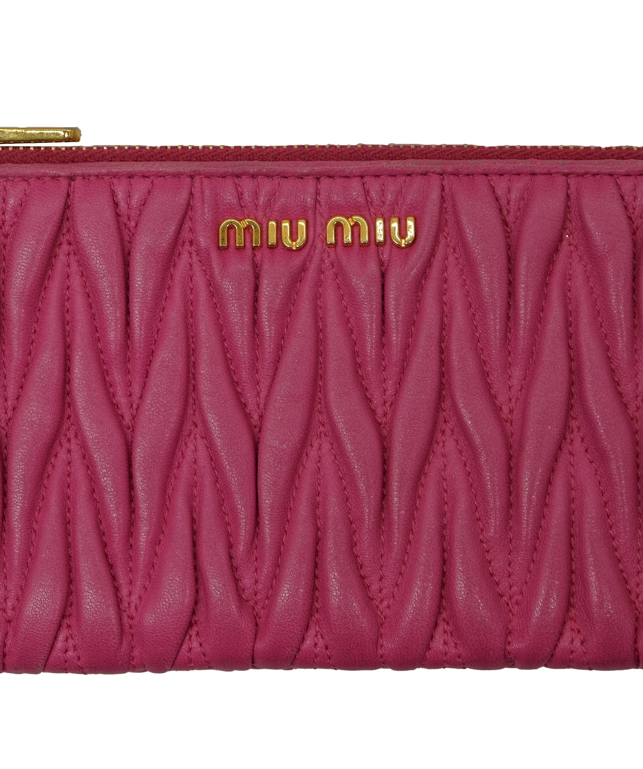 LuxuryPromise Miu Miu Zip Wallet Pink RJC3052