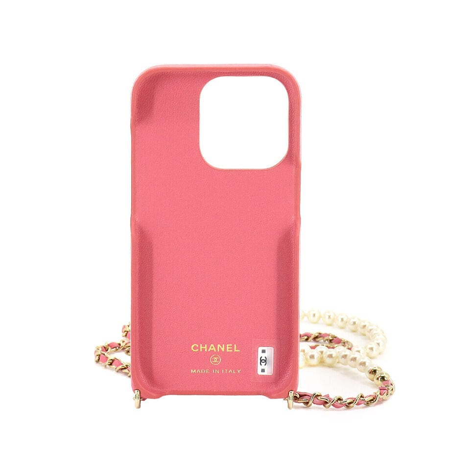 LuxuryPromise CHANEL Matelasse iPhone 14 PRO Smartphone Case Pearl Long Chain Leather Pink 90214139