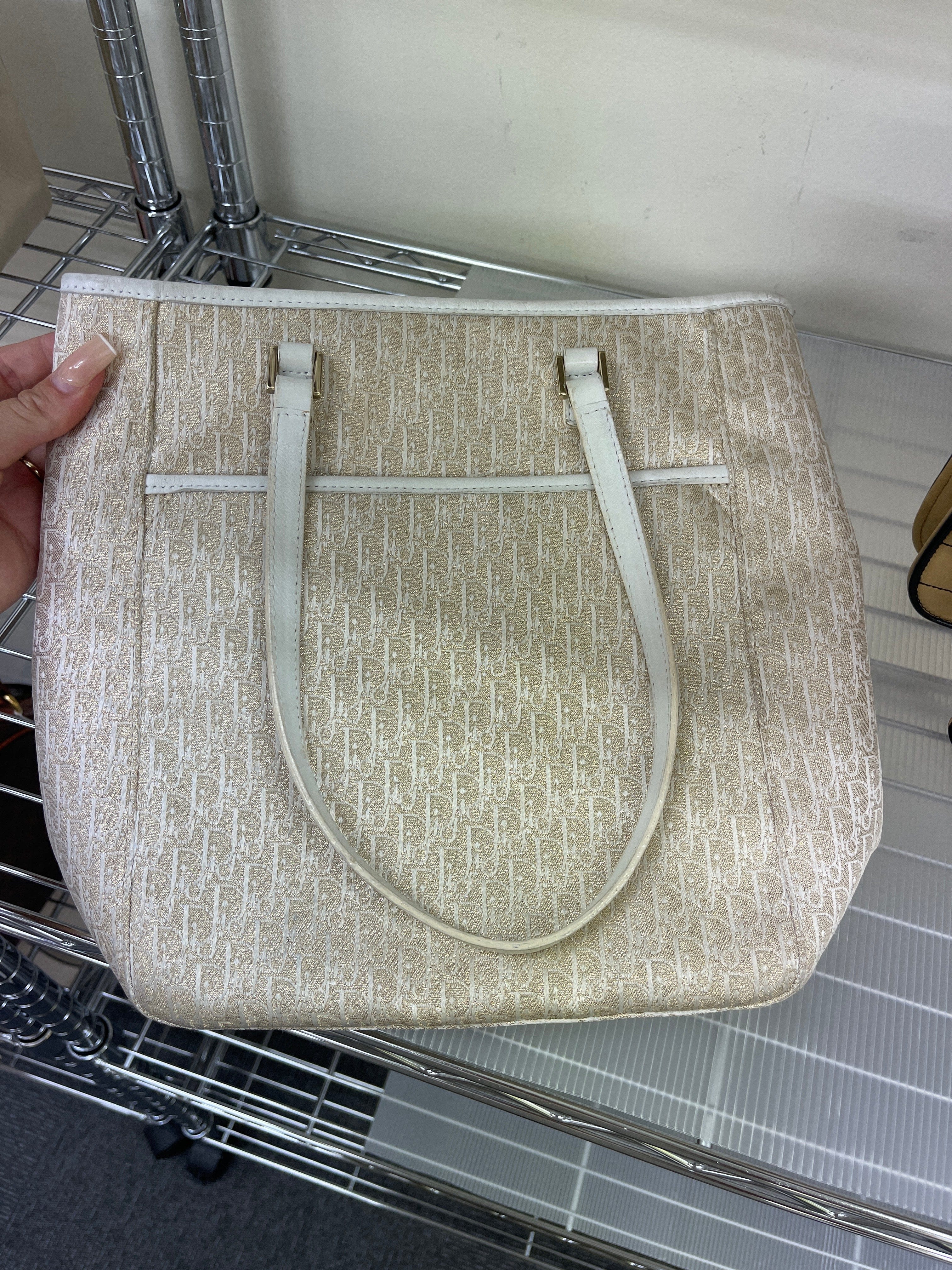 LuxuryPromise Christian Dior gold white tote A240418TL051