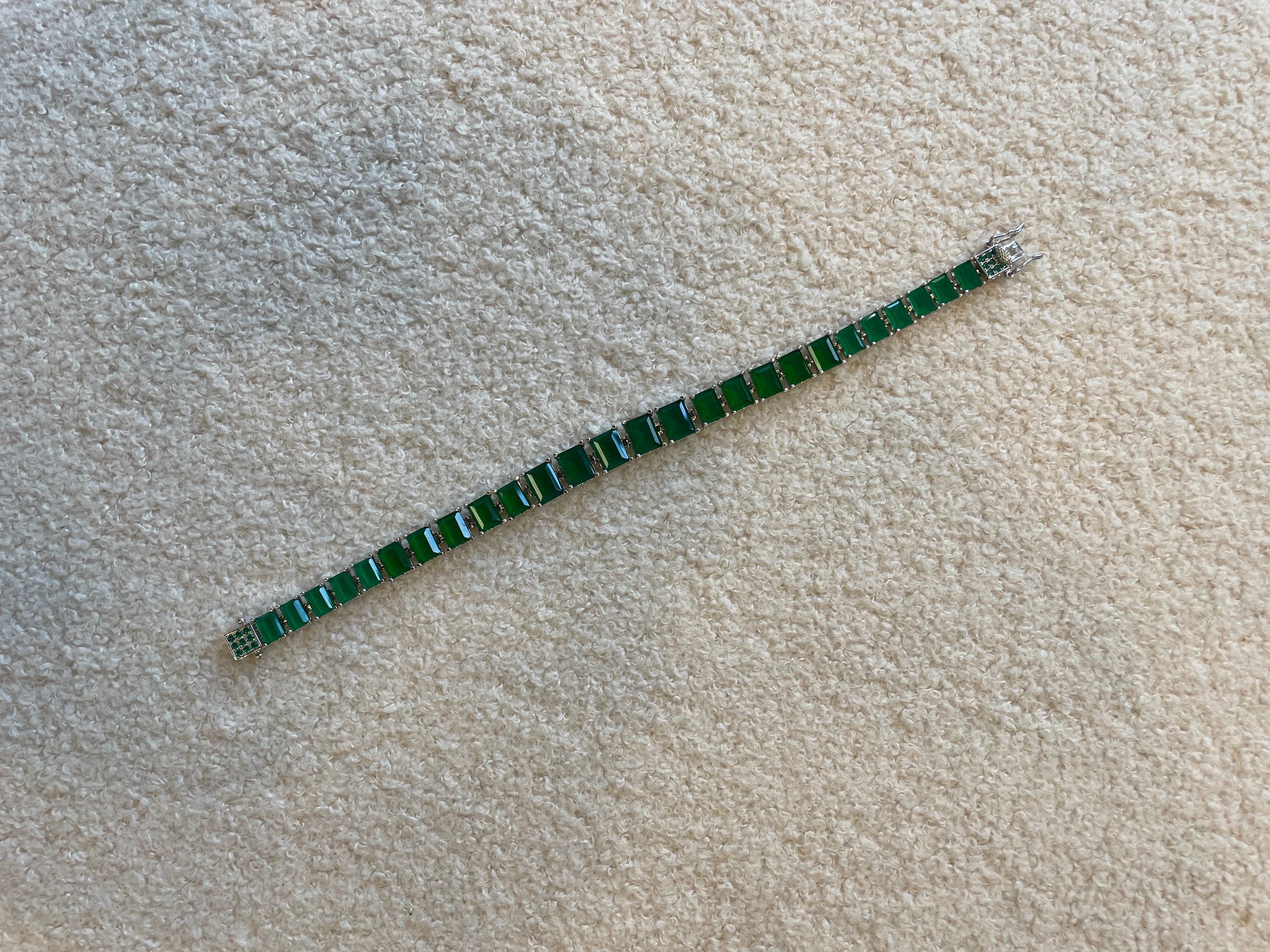 LuxuryPromise Lab grown emerald bracelet