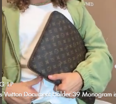Louis Vuitton Document Holder 39 Monogram