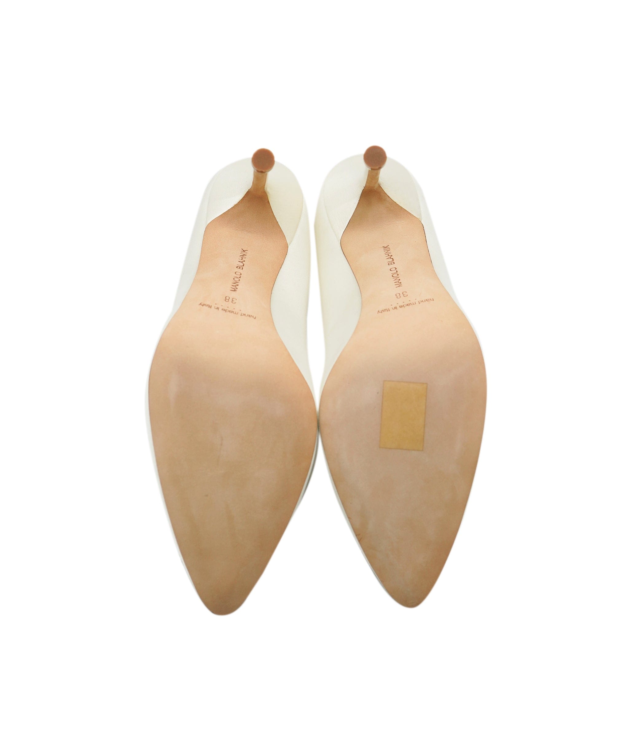 Manolo Blahnik Hangisi Heels ALC1291 – Luxury Promise