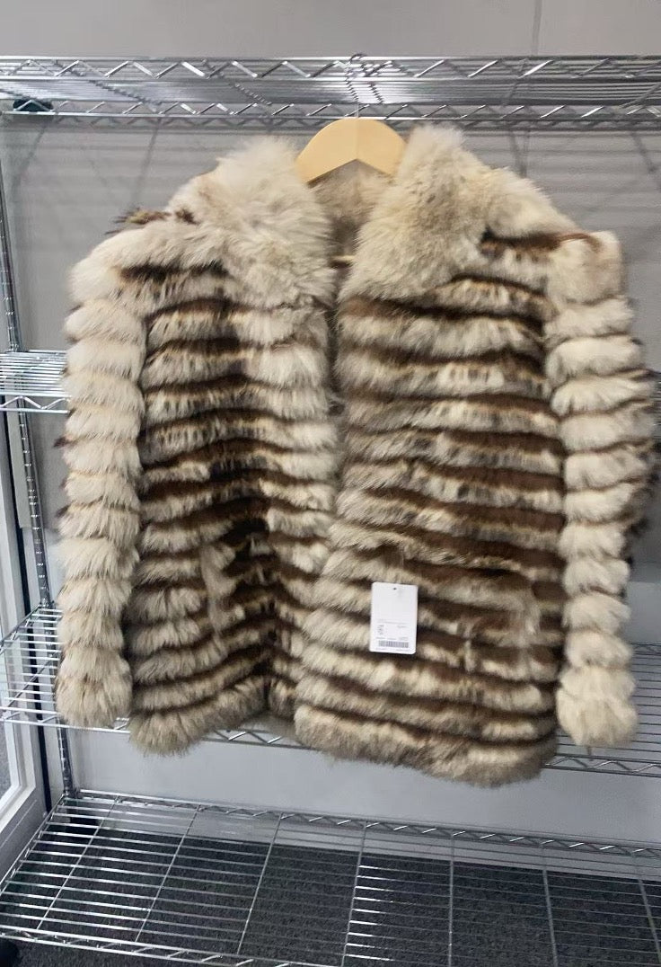 Fox White Medium Coat 9926041400207