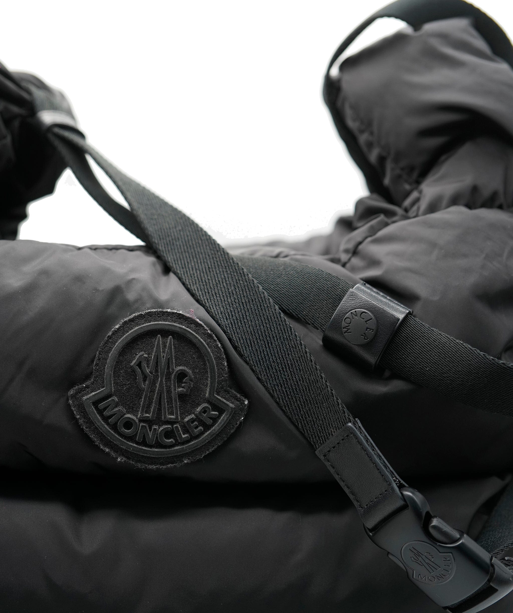 Monclair MONCLER BLACK LEGERE TOTE BAG LARGE UNISEX - APC0012