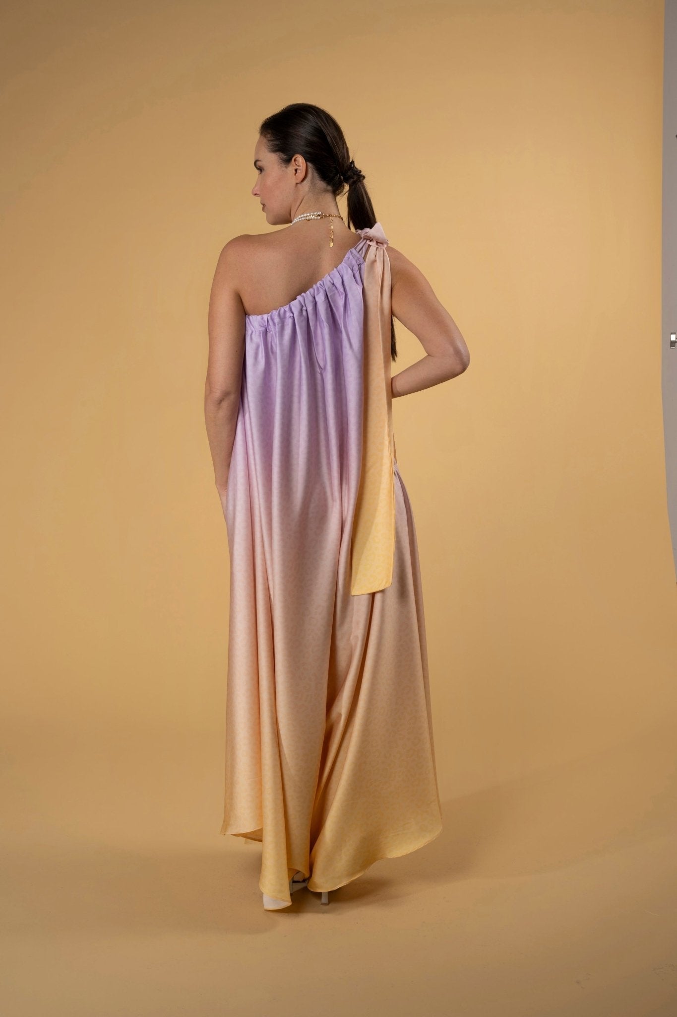 Oro Gradient Leo Dress l |فستان Oro Gradient Leo - Maison Clad