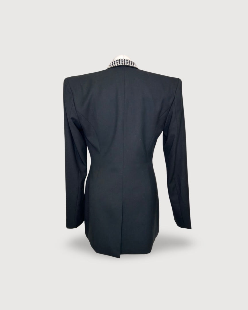 DE LA VALI Crystal Trim Suit Black 10