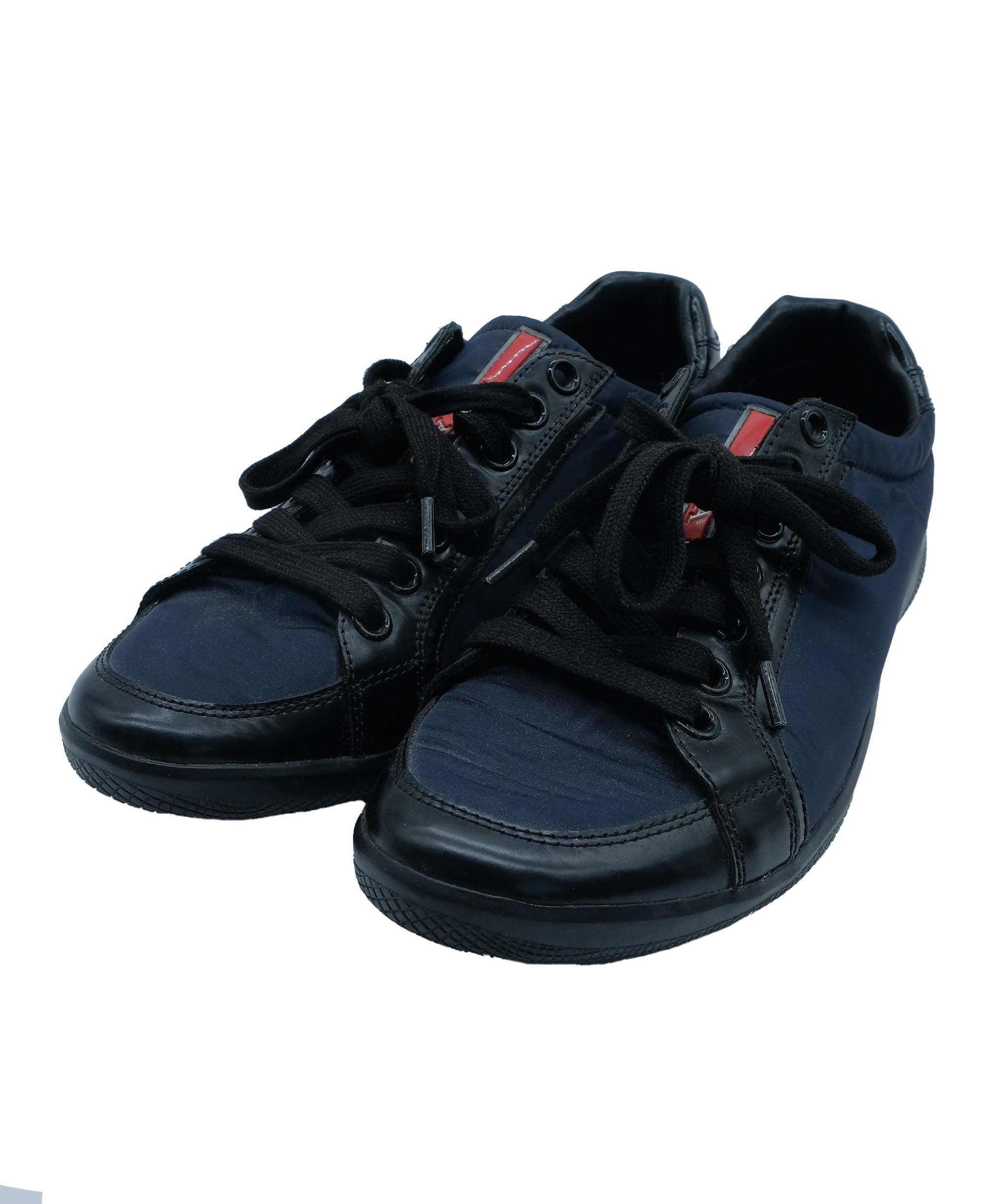 Prada Prada Sneakers REC1352