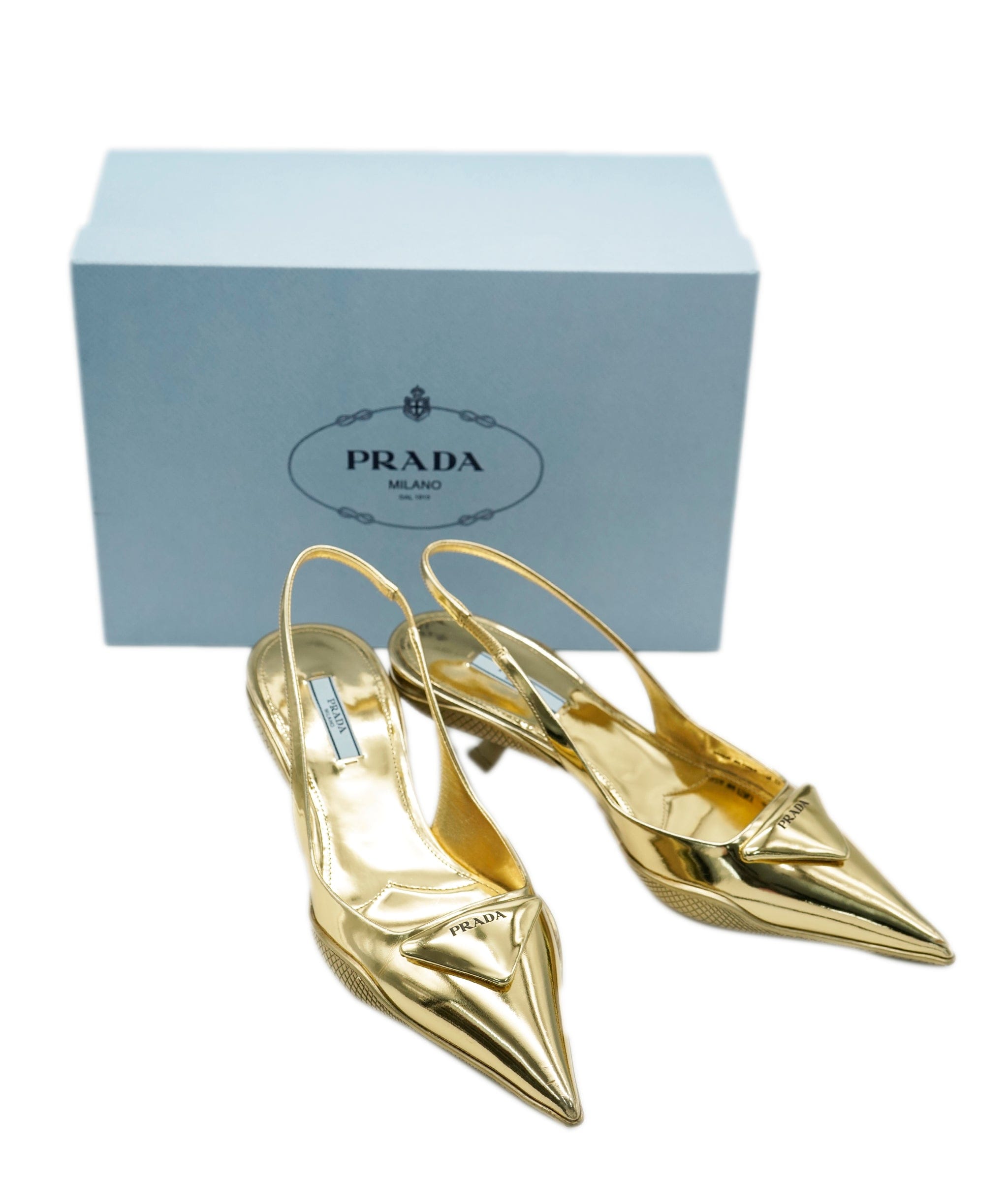 Prada Prada Gold Pointy Heels 38 *From Hannah Stafford Taylors Wardrobe * ALC1423