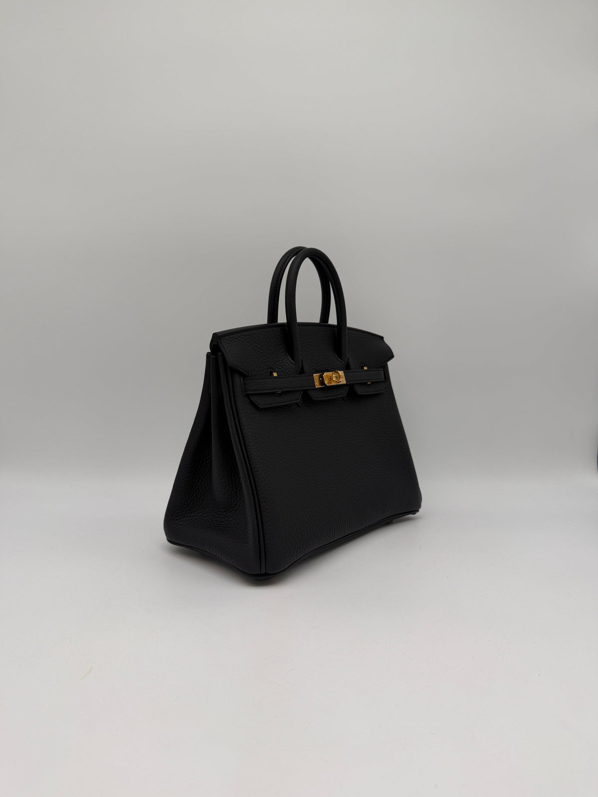 Prime Concierge Hermès Birkin 25 Black Togo Gold Hardware