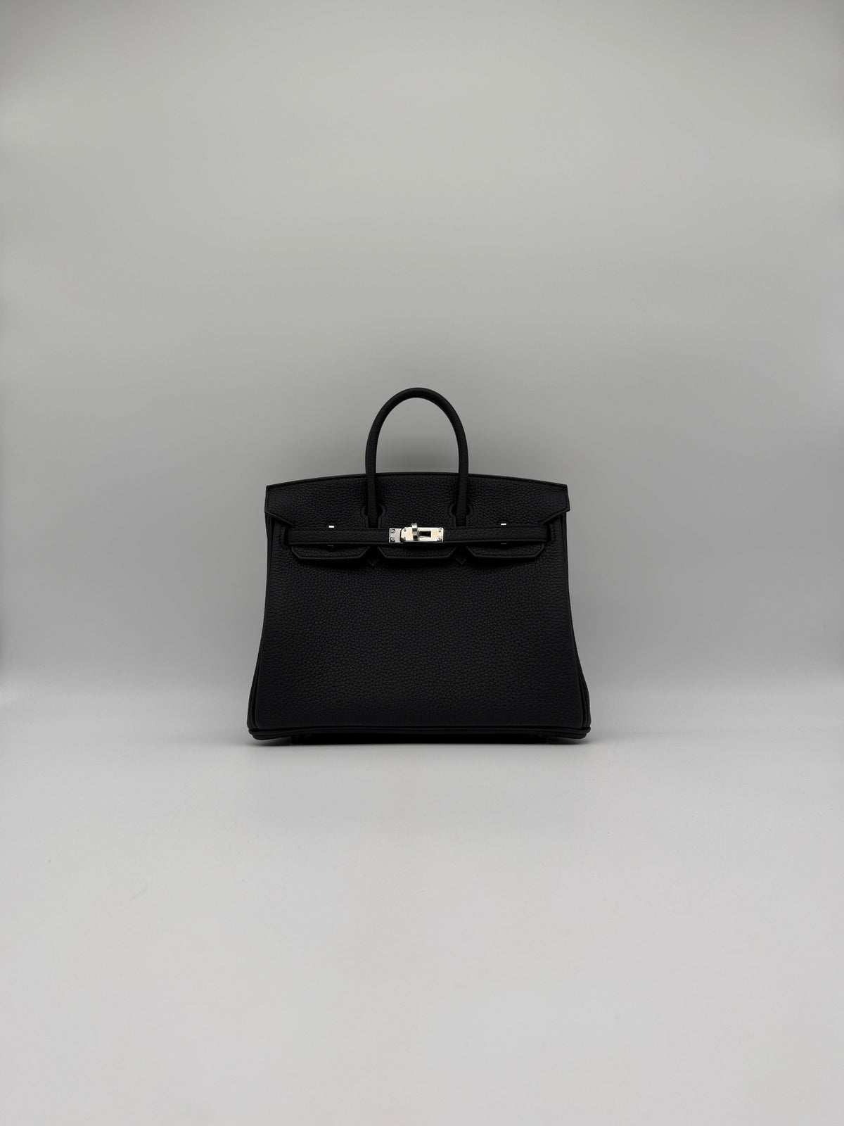 Prime Concierge Hermès Birkin 25 Black Togo Palladium Hardware