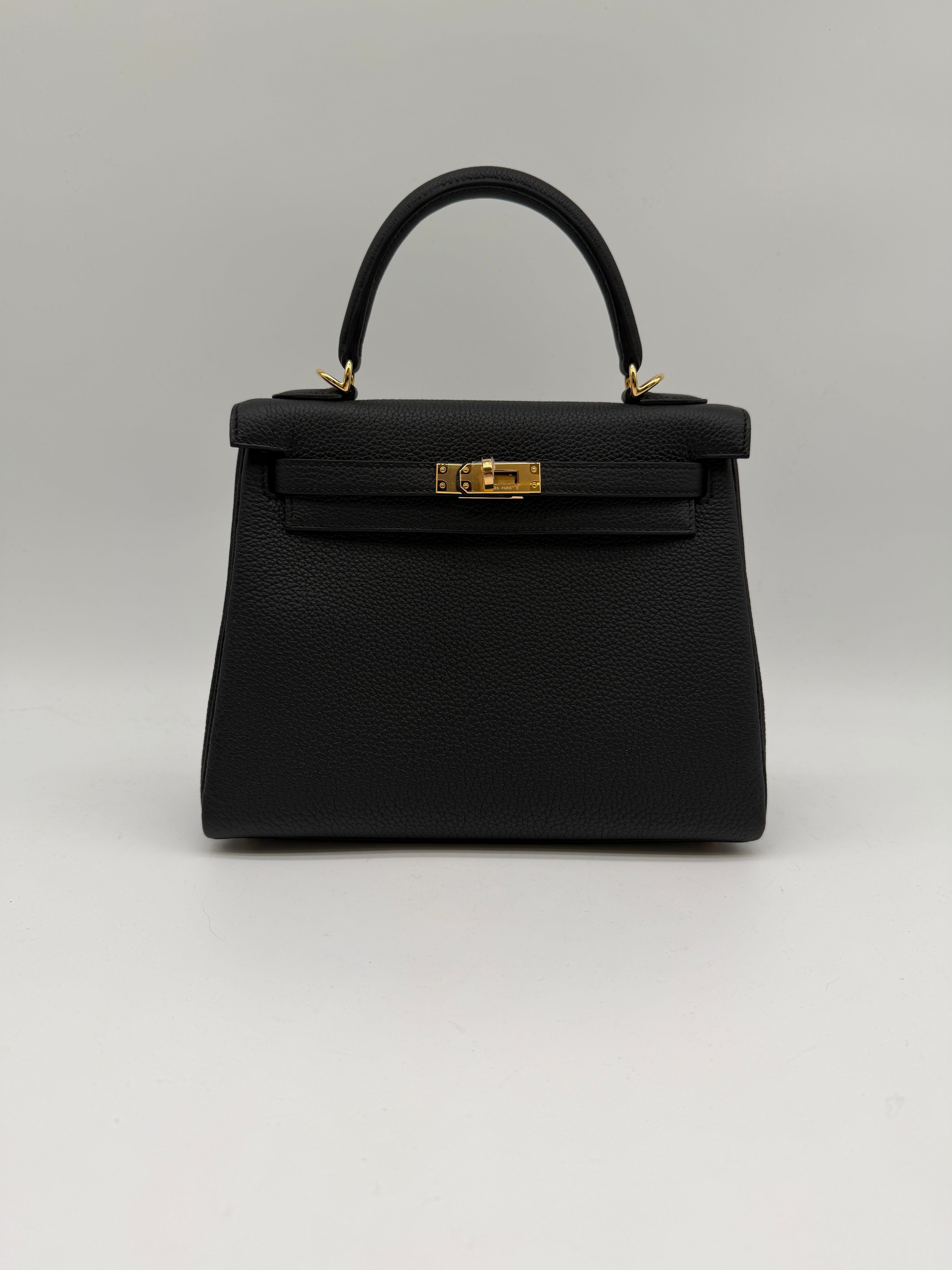 Prime Concierge Hermès Kelly 25 Black Togo Gold Hardware