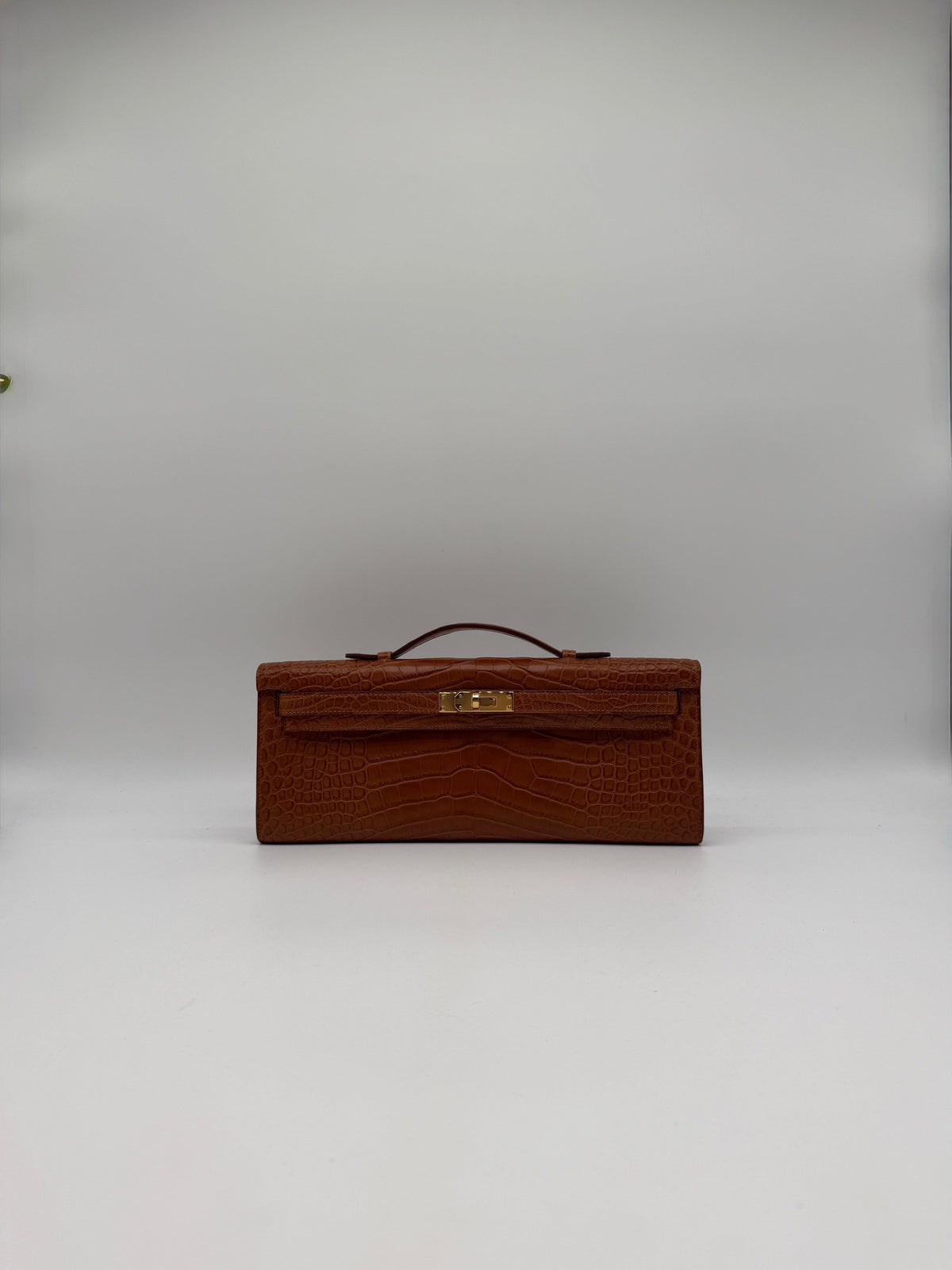 Hermès Kelly Cut Gold Matte Alligator Gold Hardware