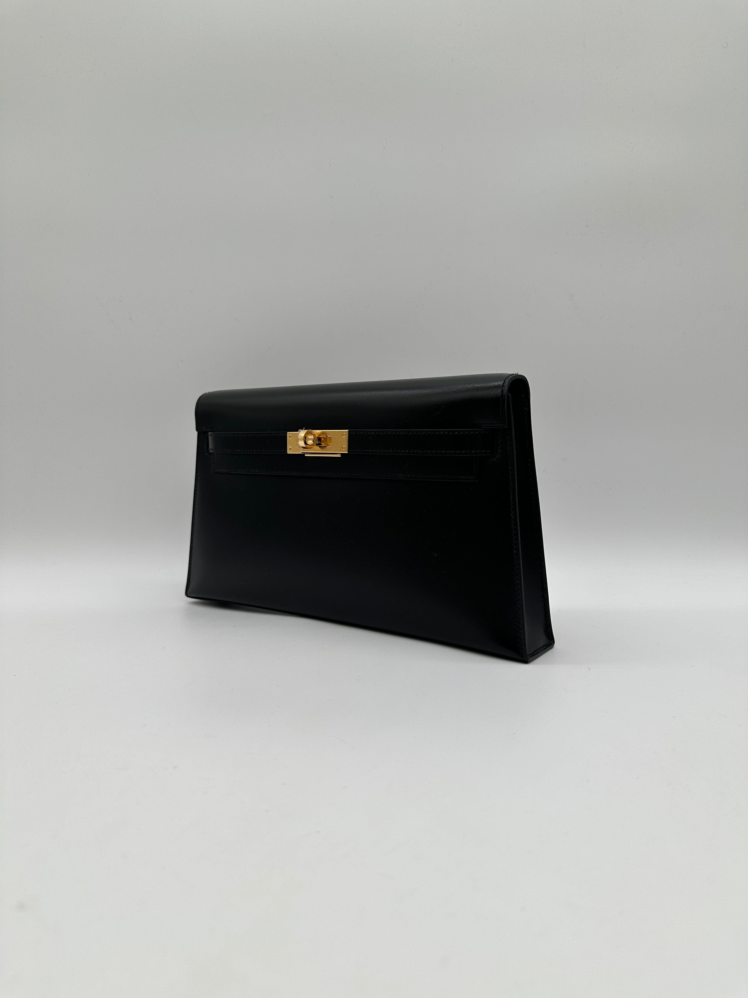 Hermès Kelly Elan Black Box Gold Hardware