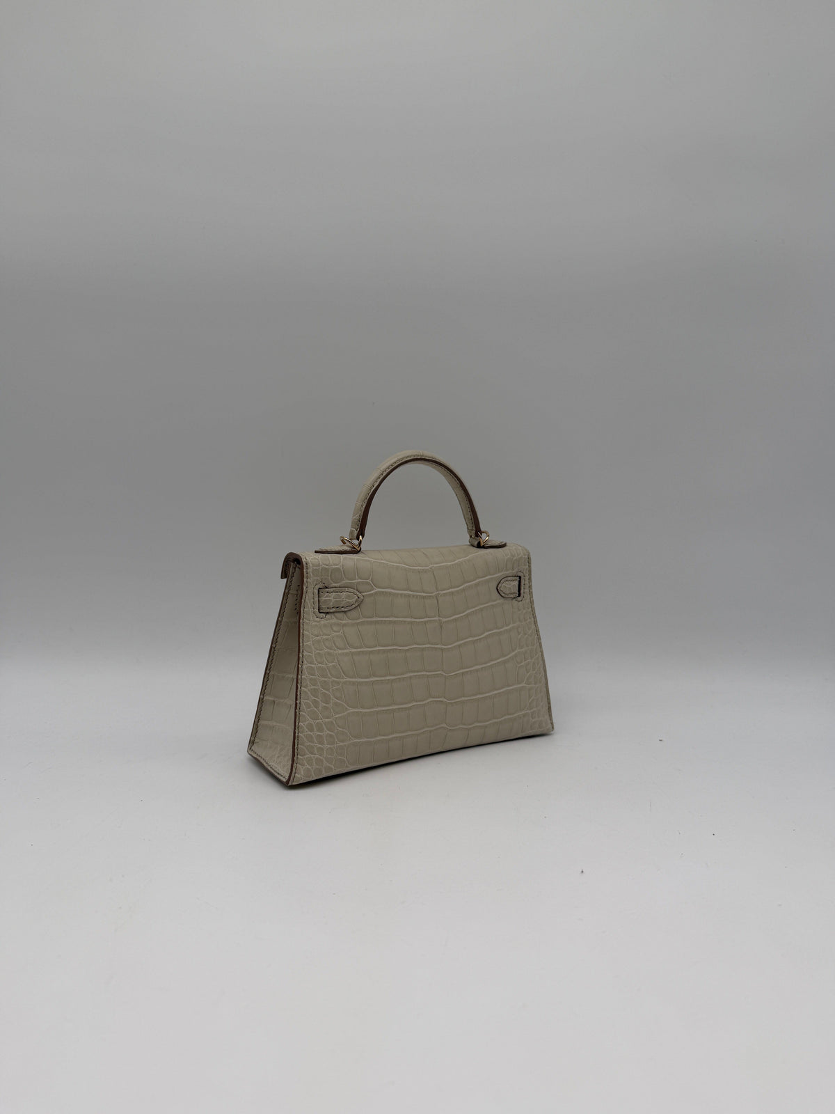 Hermès Mini Kelly Beton Matte Croc Permabrass Hardware