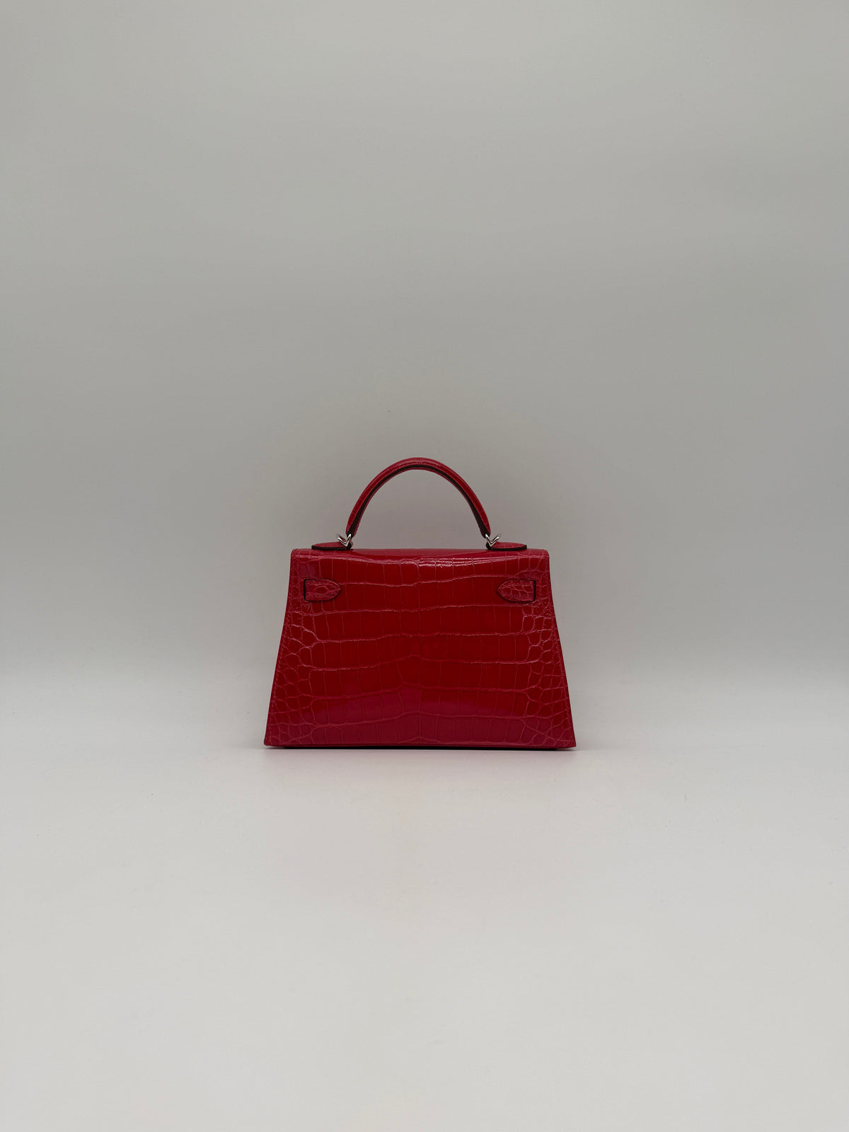 Prime Concierge Hermès Mini Kelly Rouge De Coeur Shiny Alligator Palladium Hardware