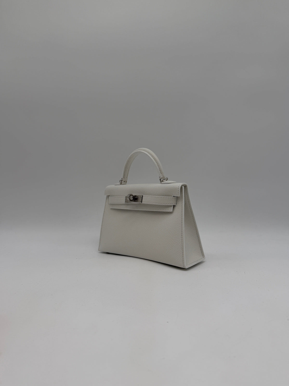 Prime Concierge Hermès Mini Kelly White Epsom Palladium Hardware