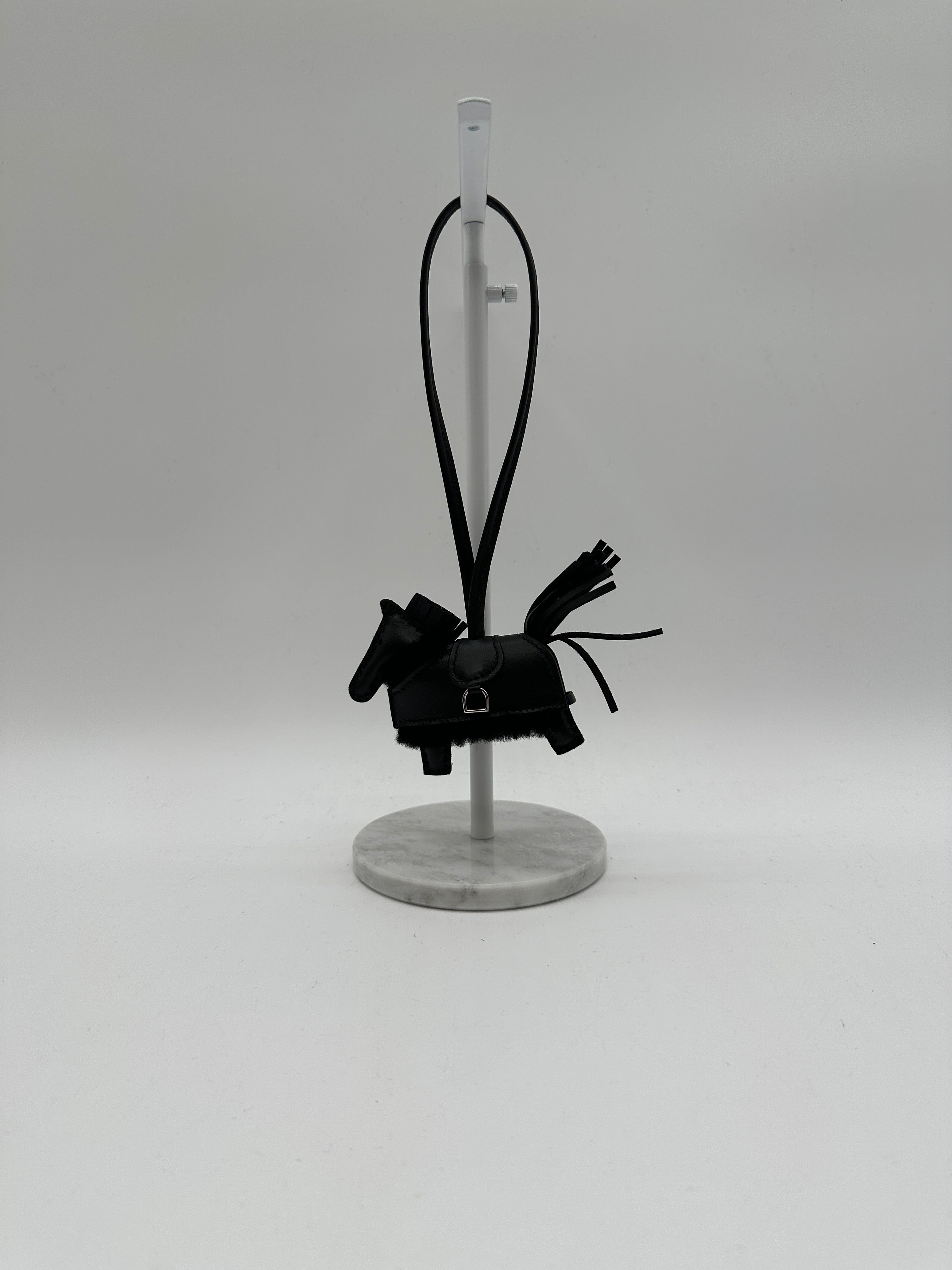 Prime Concierge Rodeo Robeo Plush PM charm Noir