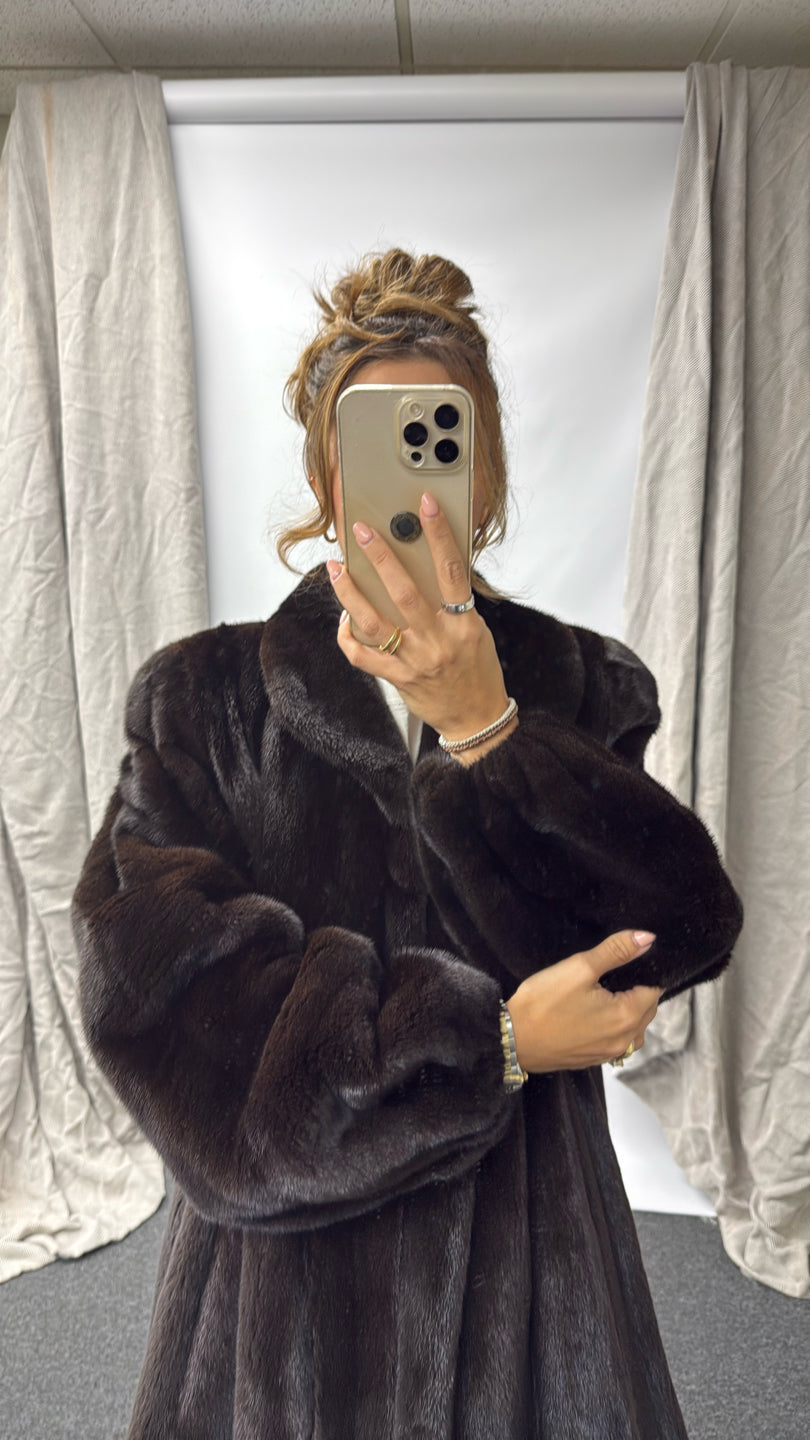 RANCH MINK STROLLER Black