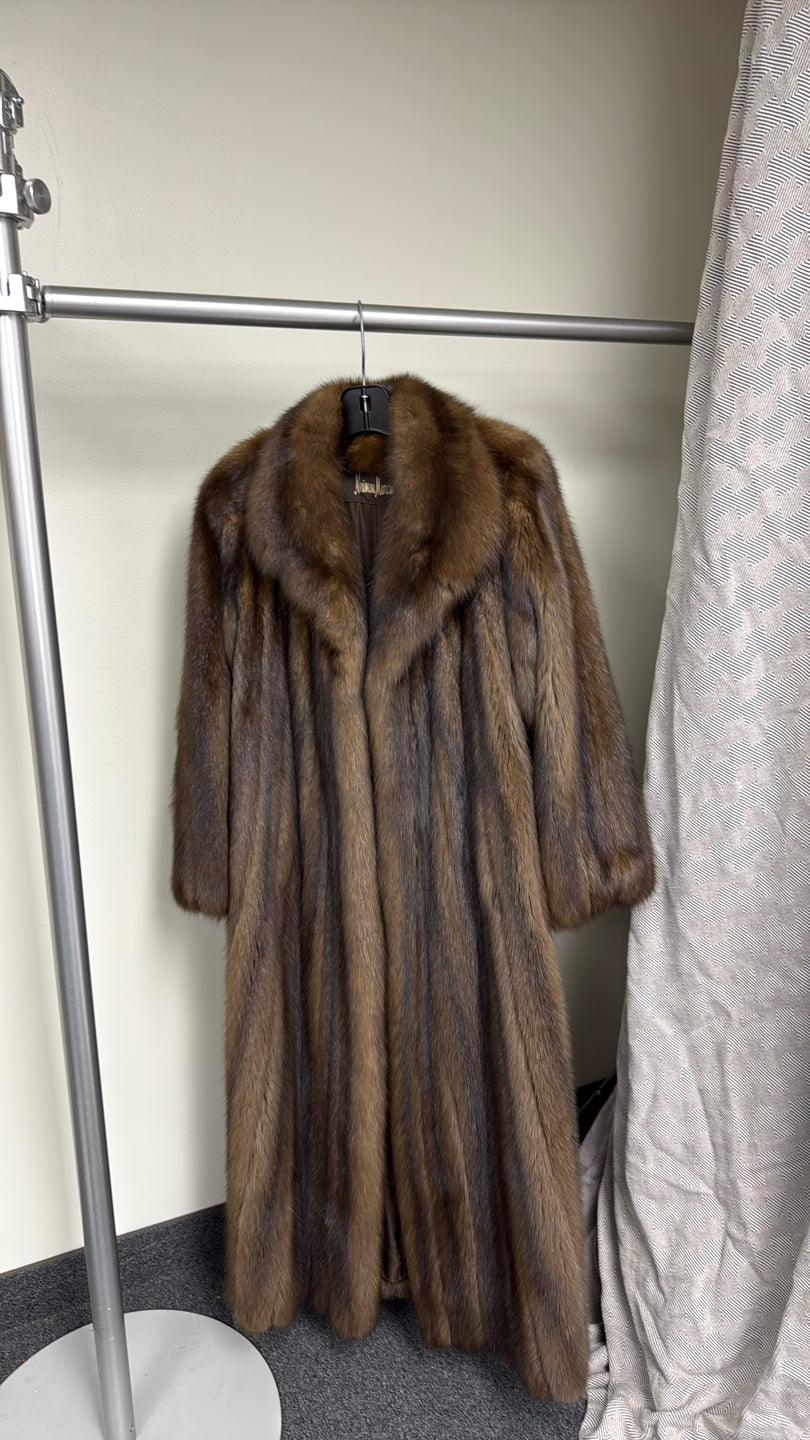 SABLE COAT Brown