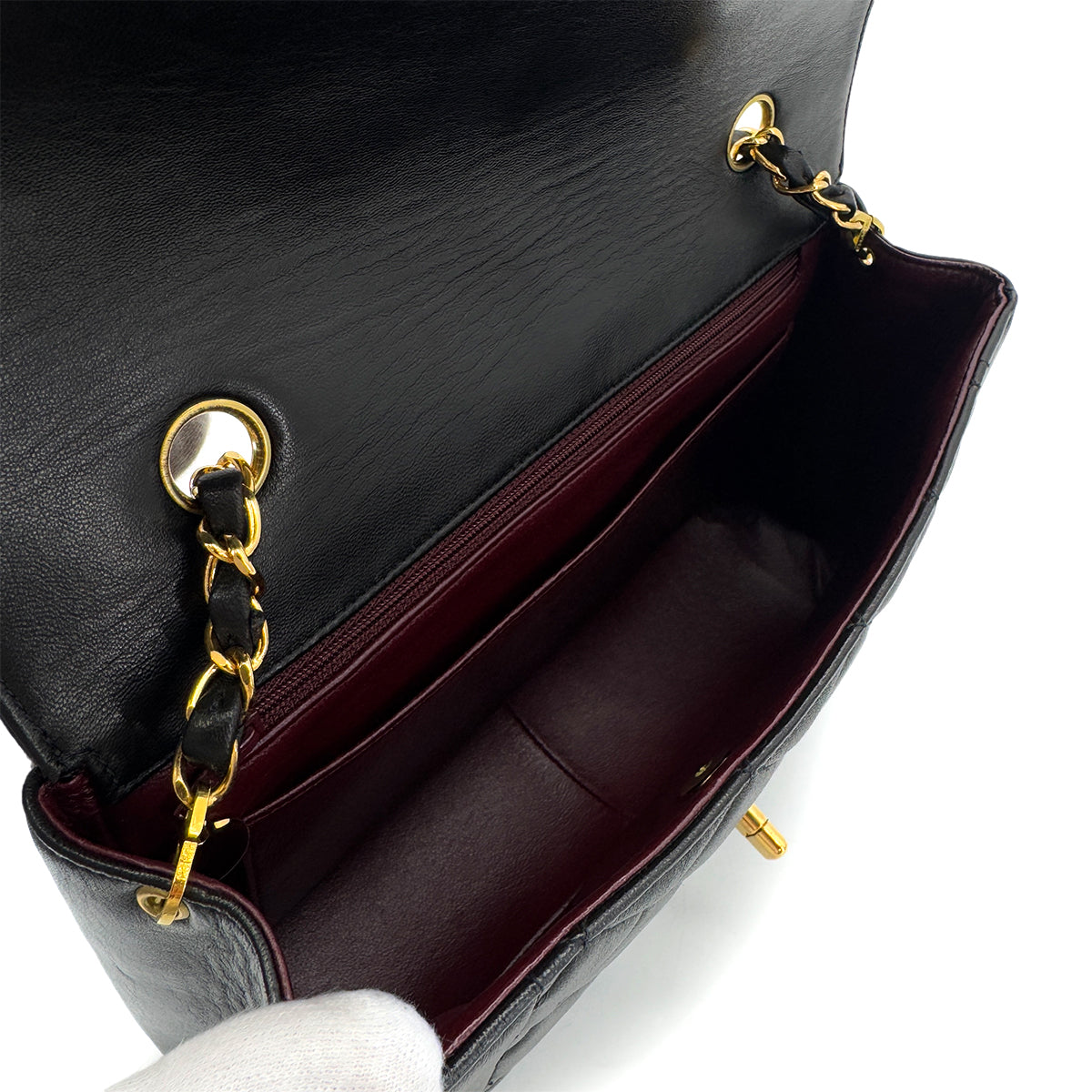 PURPOSE CHANEL VINTAGE MATELASSE CHAIN SHOULDER BAG BLACK LAMB SKIN 90286874