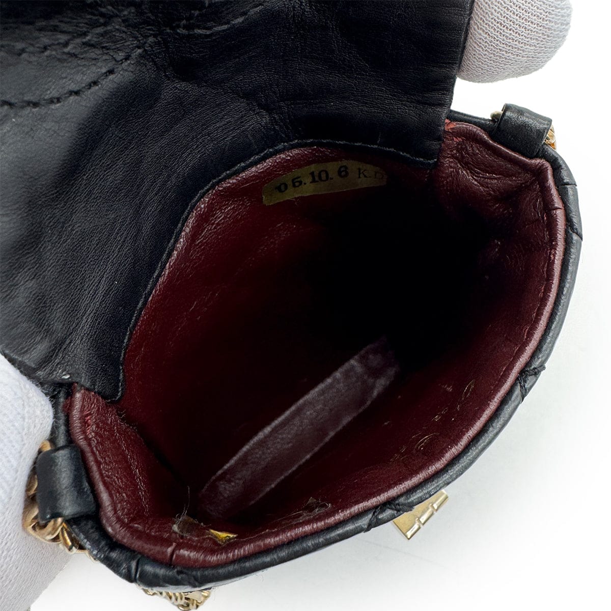 PURPOSE CHANEL VINTAGE MATELASSE CHAIN SHOULDER BAG BLACK LEATHER 90298437