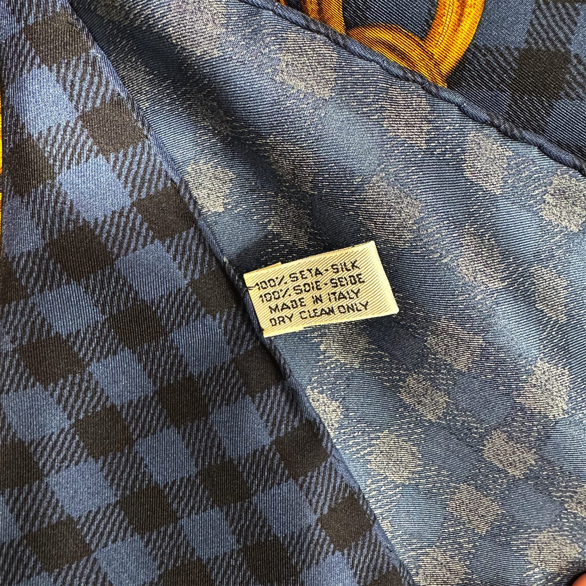 PURPOSE CHANEL VINTAGE SCARF COCOMARK CHAIN PATTERN BLUE SILK 90305124