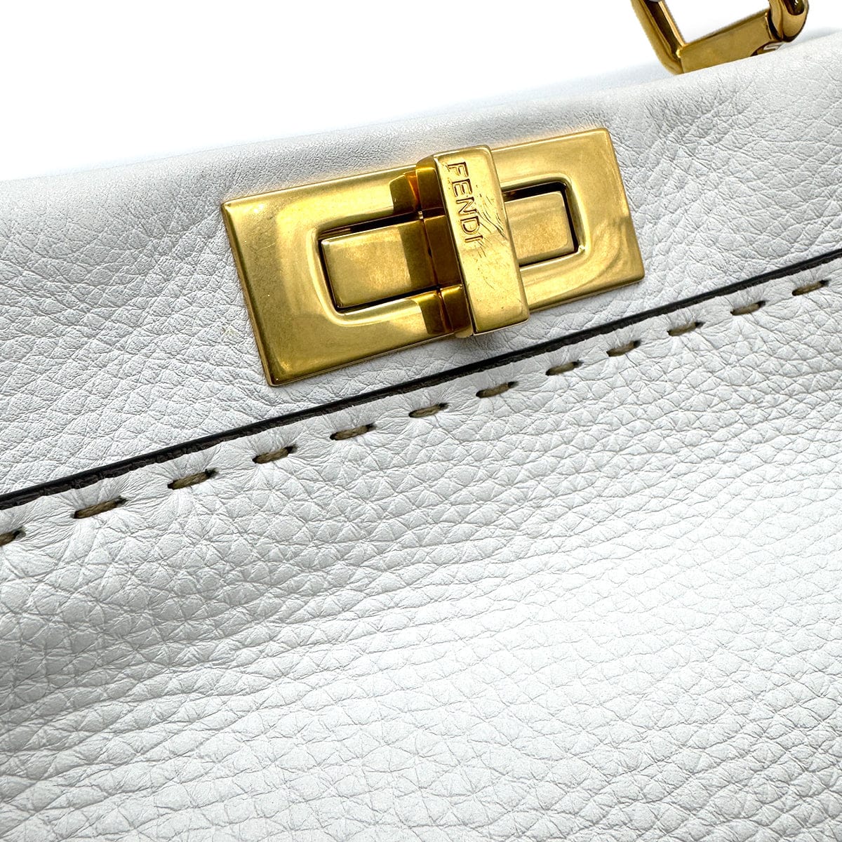 PURPOSE FENDI PEEKABOO REGULAR SELLERIA HAND SHOULDER BAG LEATHER WHITE 8BN290 90305461