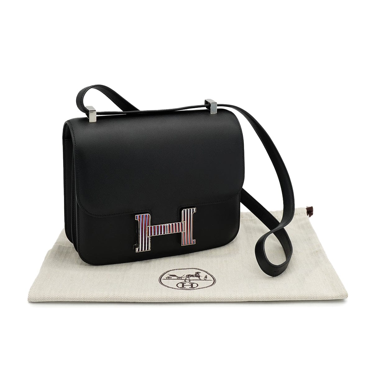 PURPOSE HERMES CONSTANCE3 24 OPTIQUE BLACK VEAU MONSIEUR SHOULDER BAG 2019 D STAMP PALLADIUM HARDWARE 90326730